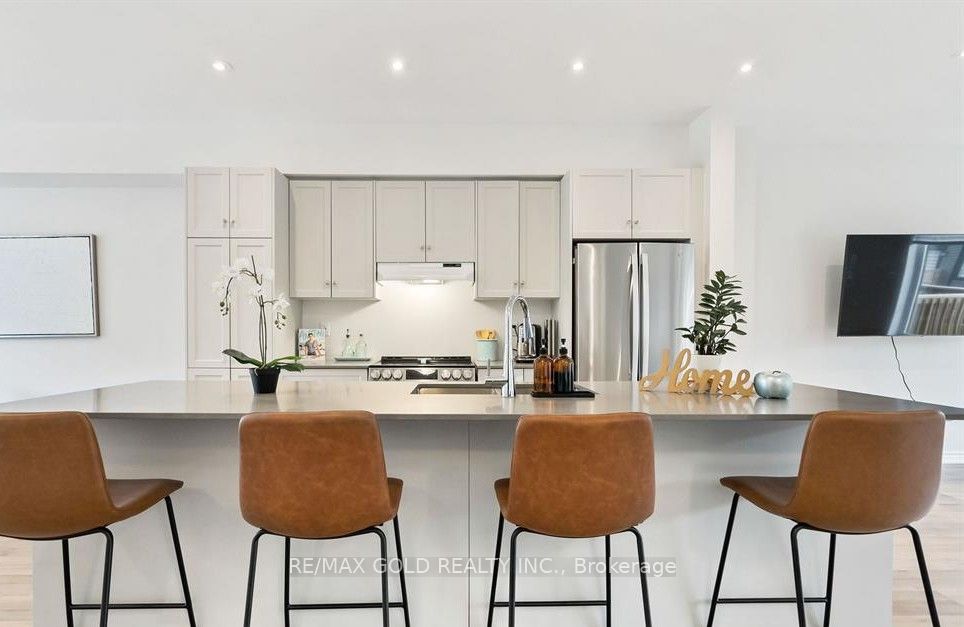 Photo 11 of 46 Capstone Lane, Hamilton, Mountview — HOMEH