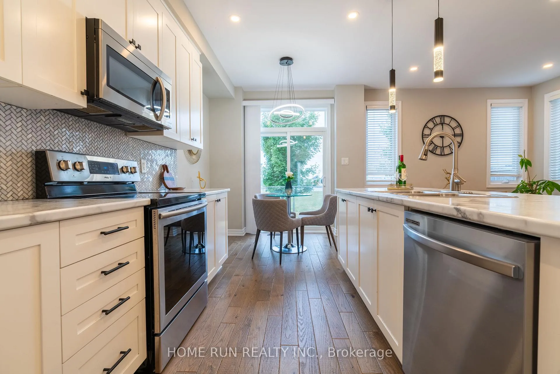 Photo 11 of 974 Kilbirnie Drive, Ottawa, Barrhaven - Half Moon Bay — HOMEH