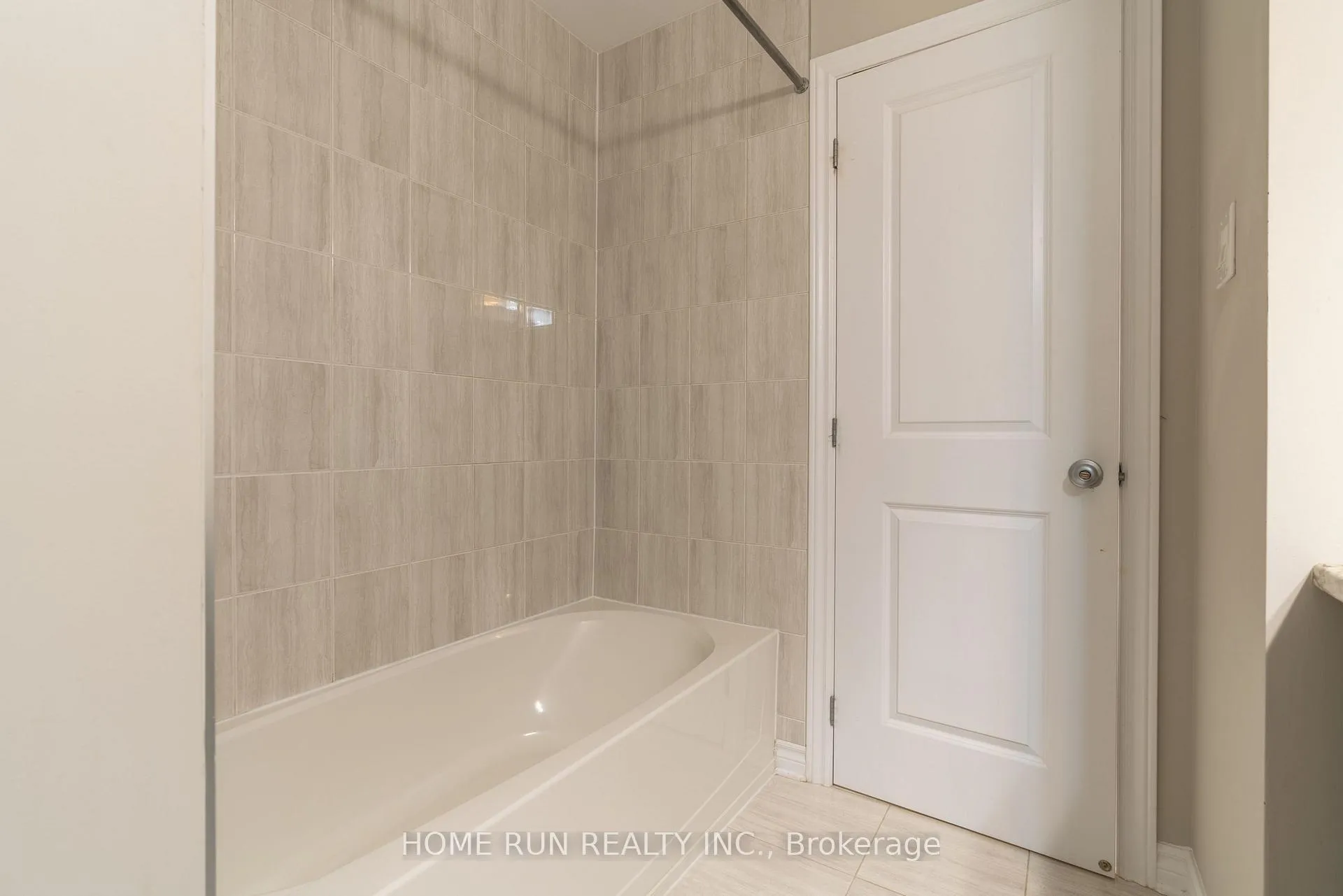 Photo 27 of 974 Kilbirnie Drive, Ottawa, Barrhaven - Half Moon Bay — HOMEH