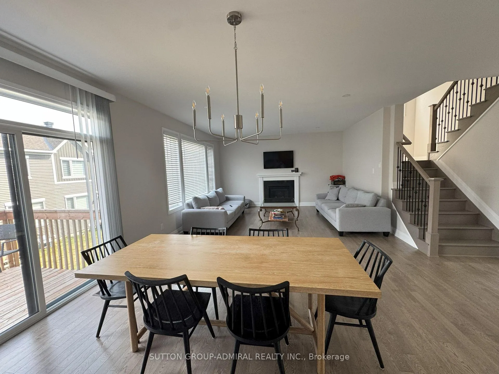 Photo 3 of 757 Eminence Street, Ottawa, Barrhaven - Half Moon Bay — HOMEH
