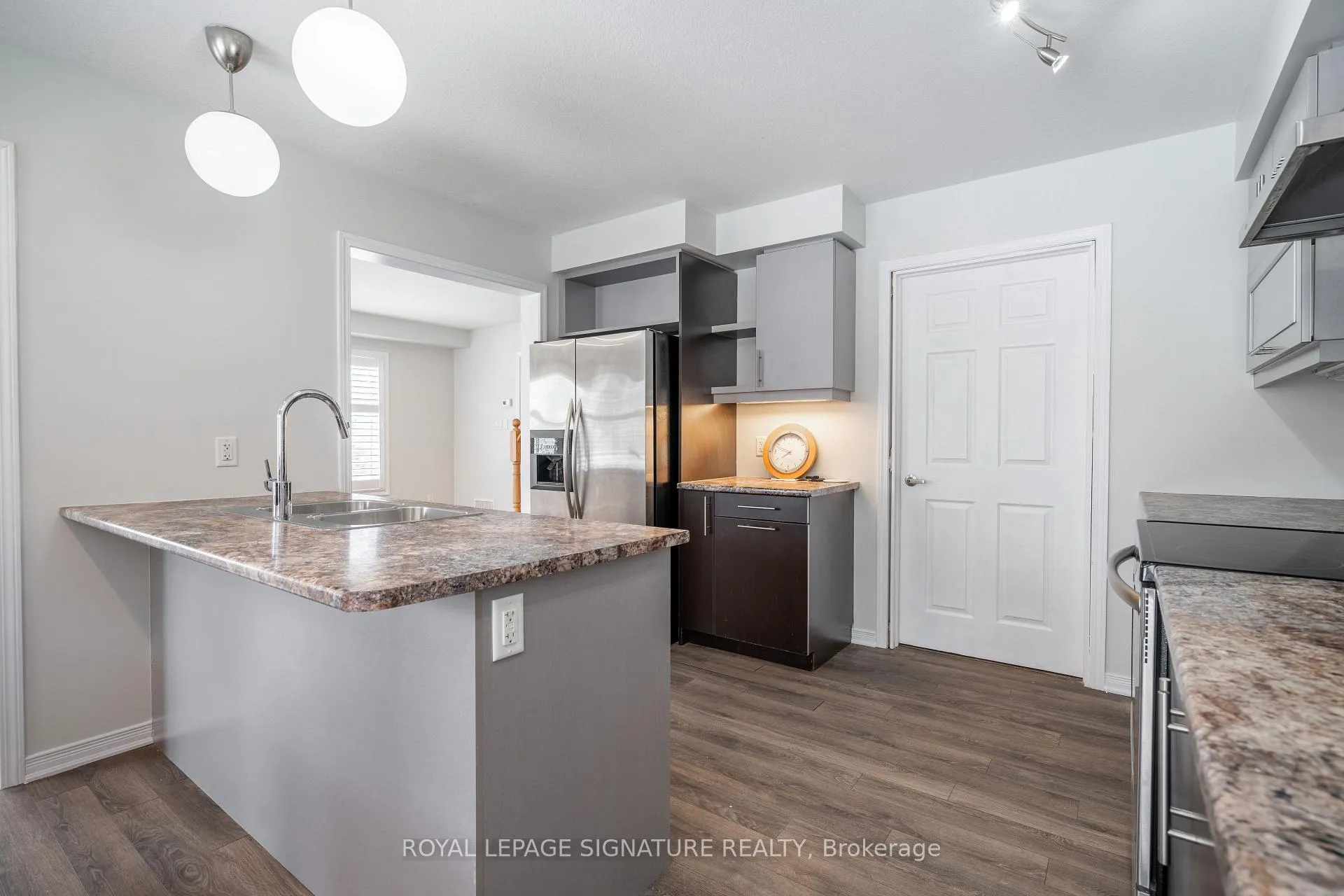 Photo 10 of Unit Upper, 52 Aldgate Avenue, Hamilton, Stoney Creek Mountain — HOMEH