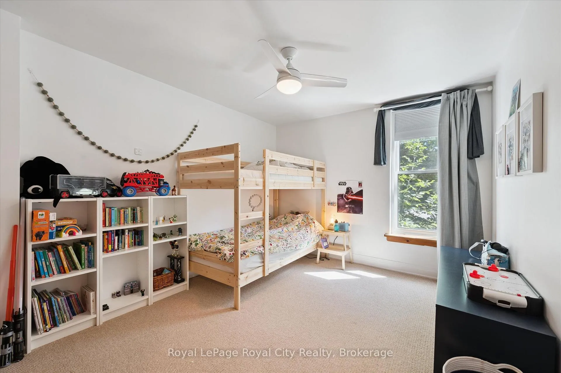 Photo 16 of 121 Nottingham Street, Guelph, Downtown — HOMEH