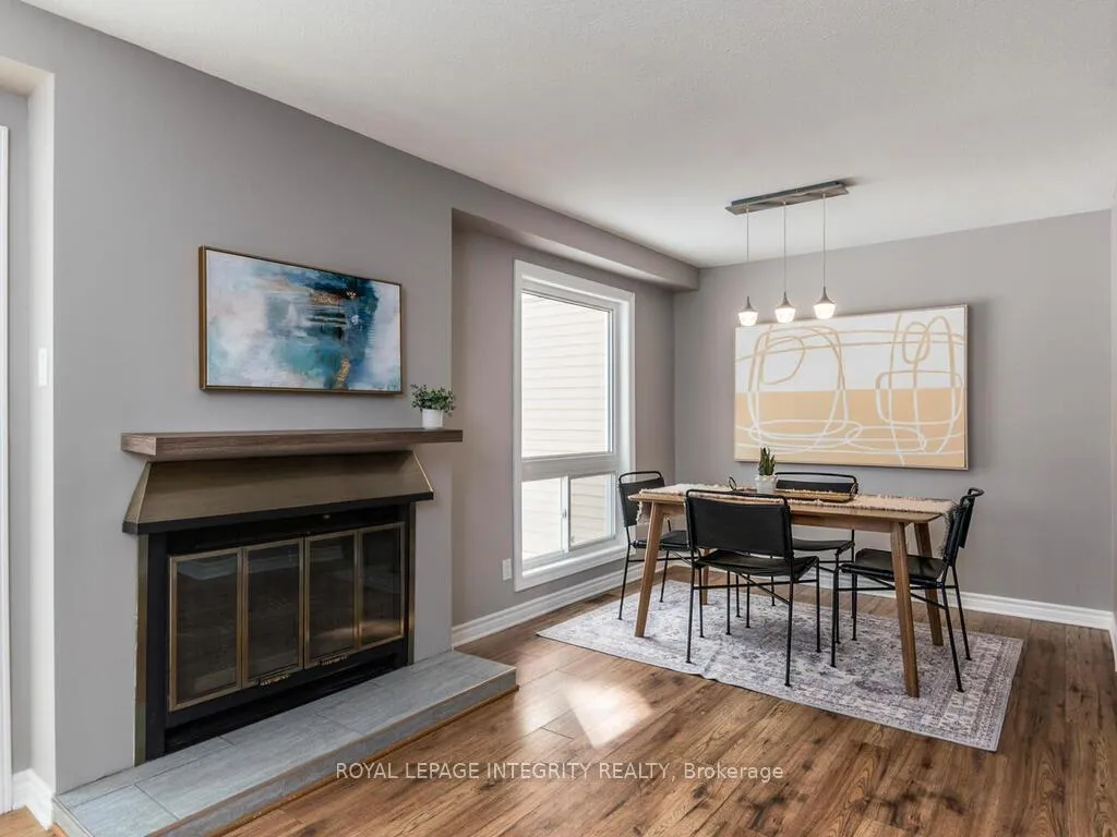 Photo 10 of Unit 14, 146 Valley Stream Drive, Ottawa, Leslie Park — HOMEH