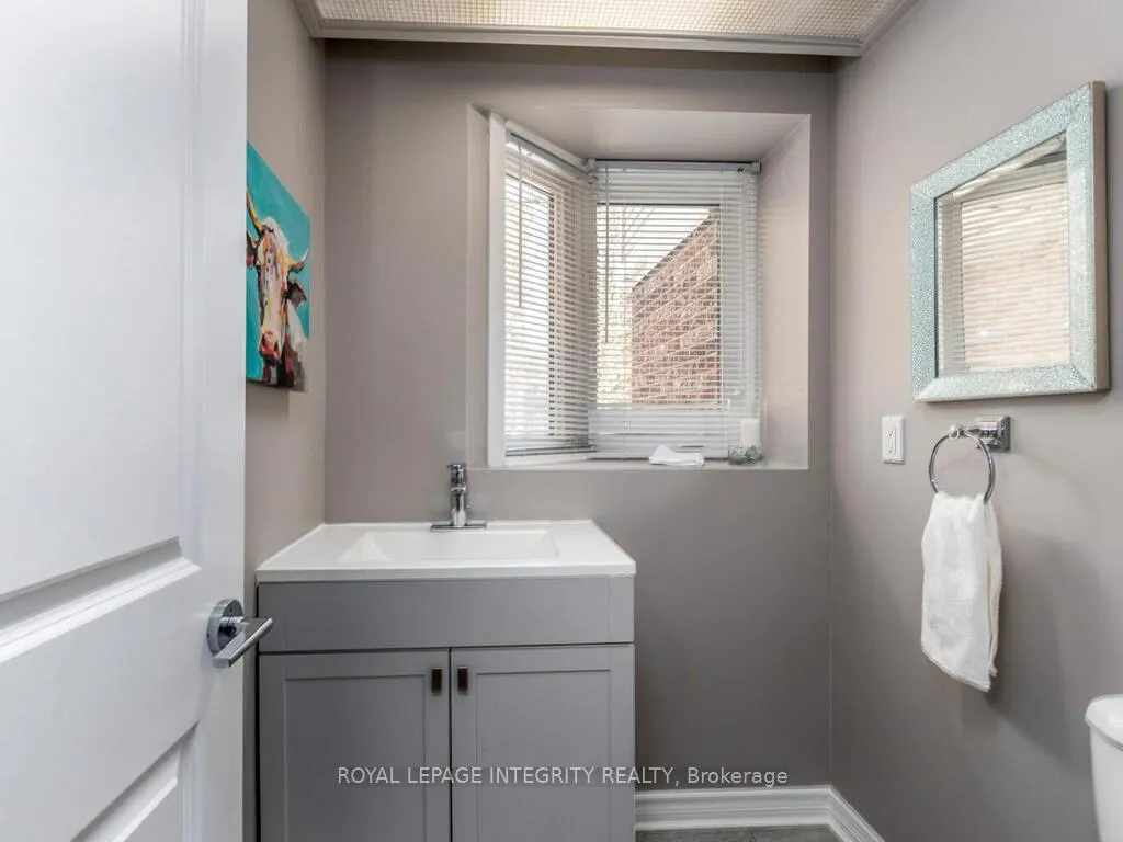 Photo 18 of Unit 14, 146 Valley Stream Drive, Ottawa, Leslie Park — HOMEH