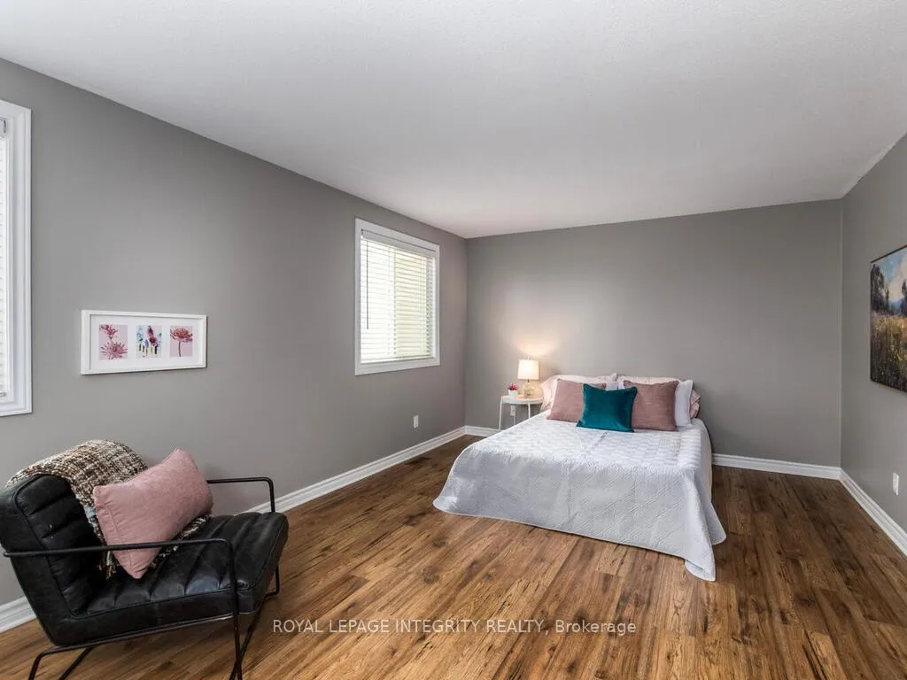 Photo 20 of Unit 14, 146 Valley Stream Drive, Ottawa, Leslie Park — HOMEH