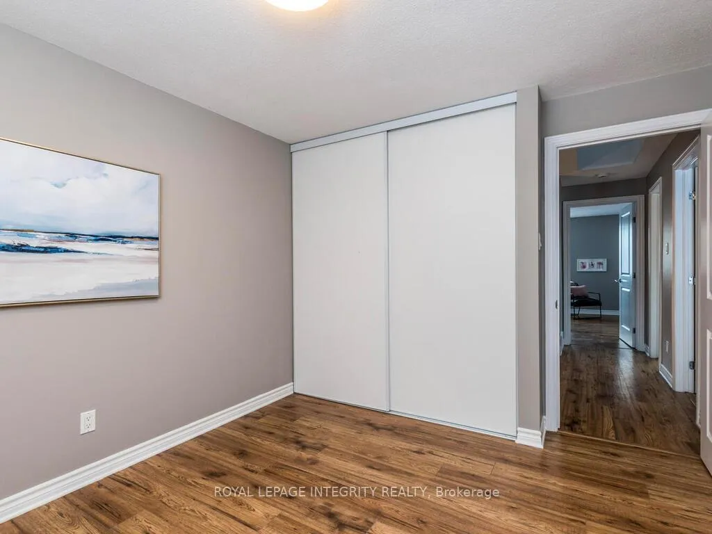 Photo 27 of Unit 14, 146 Valley Stream Drive, Ottawa, Leslie Park — HOMEH