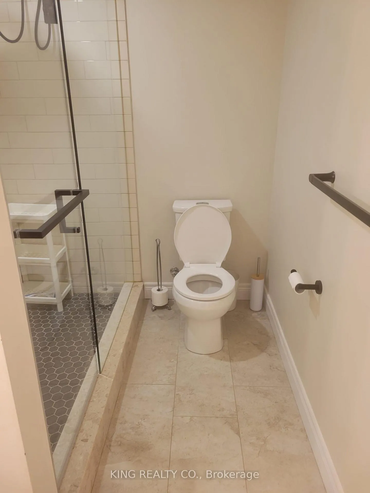 Photo 14 of 51 George Ayres Drive, Kitchener, Doon South — HOMEH