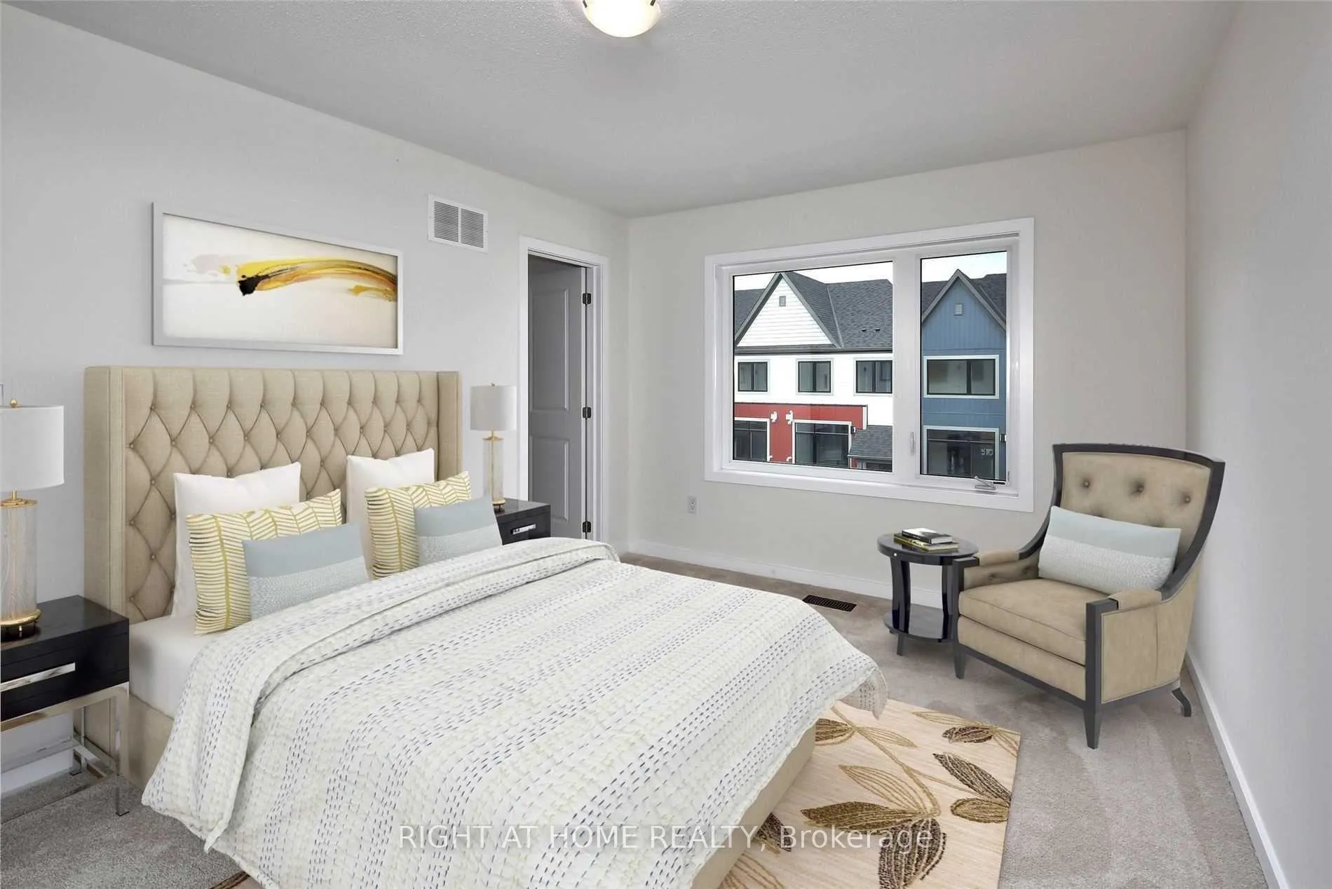 Photo 4 of 4 Bremont Way, Wasaga Beach — HOMEH