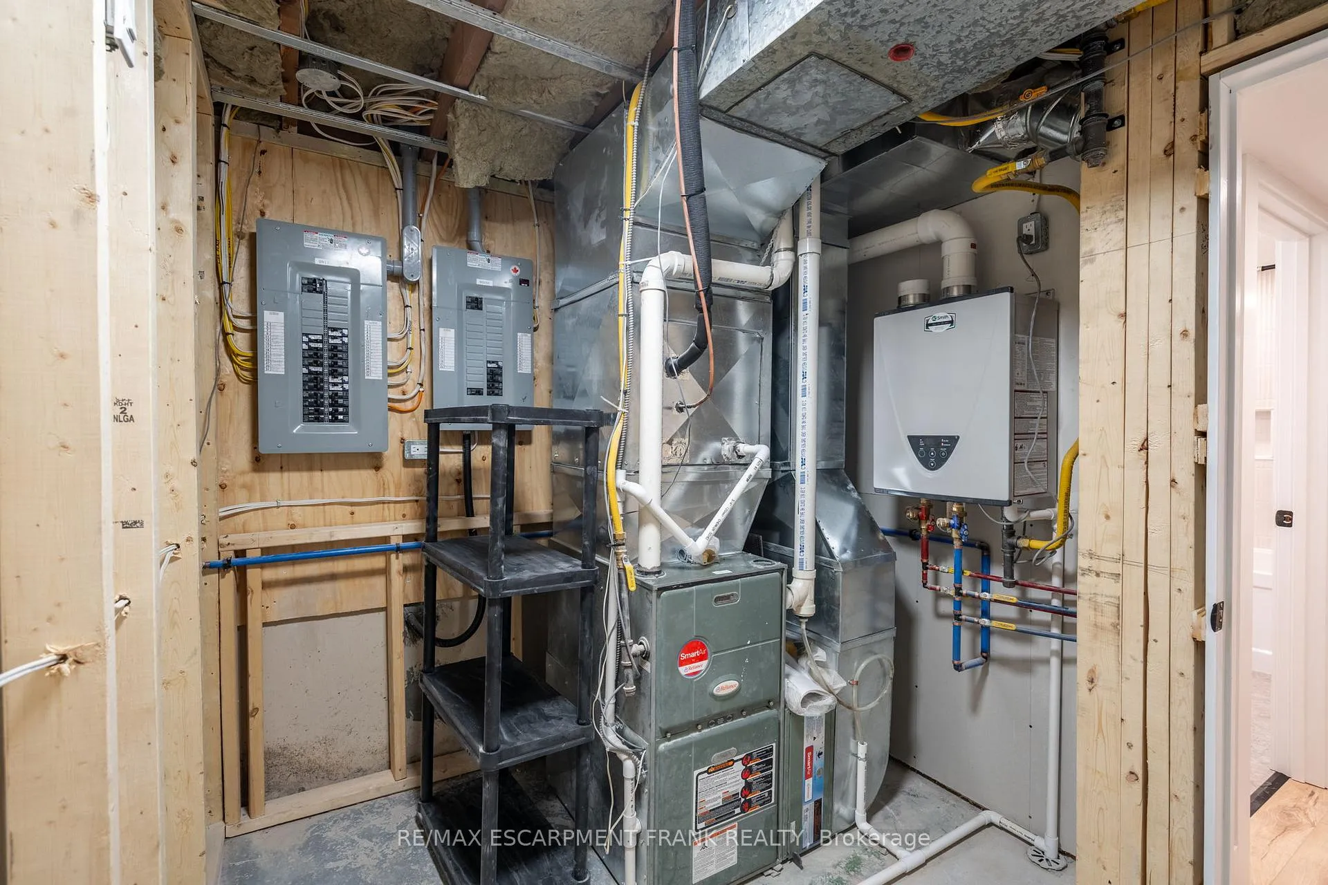 Photo 27 of Unit 2, 258 West 31ST Street, Hamilton, Westcliffe — HOMEH