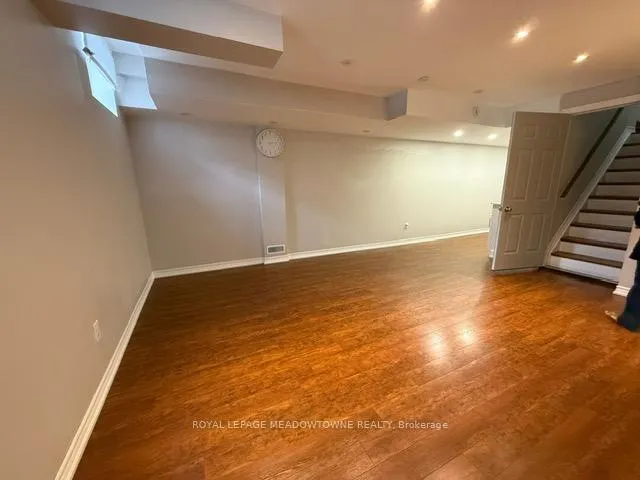 Photo 2 of Unit Basement, 527 Miller Way, Milton, Clarke — HOMEH