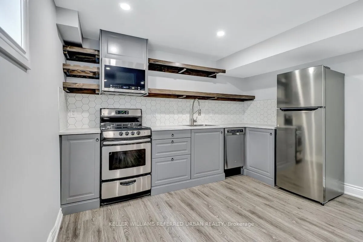 Photo 3 of Unit Lower, 62 Bob O'link Avenue, Vaughan, Glen Shields — HOMEH
