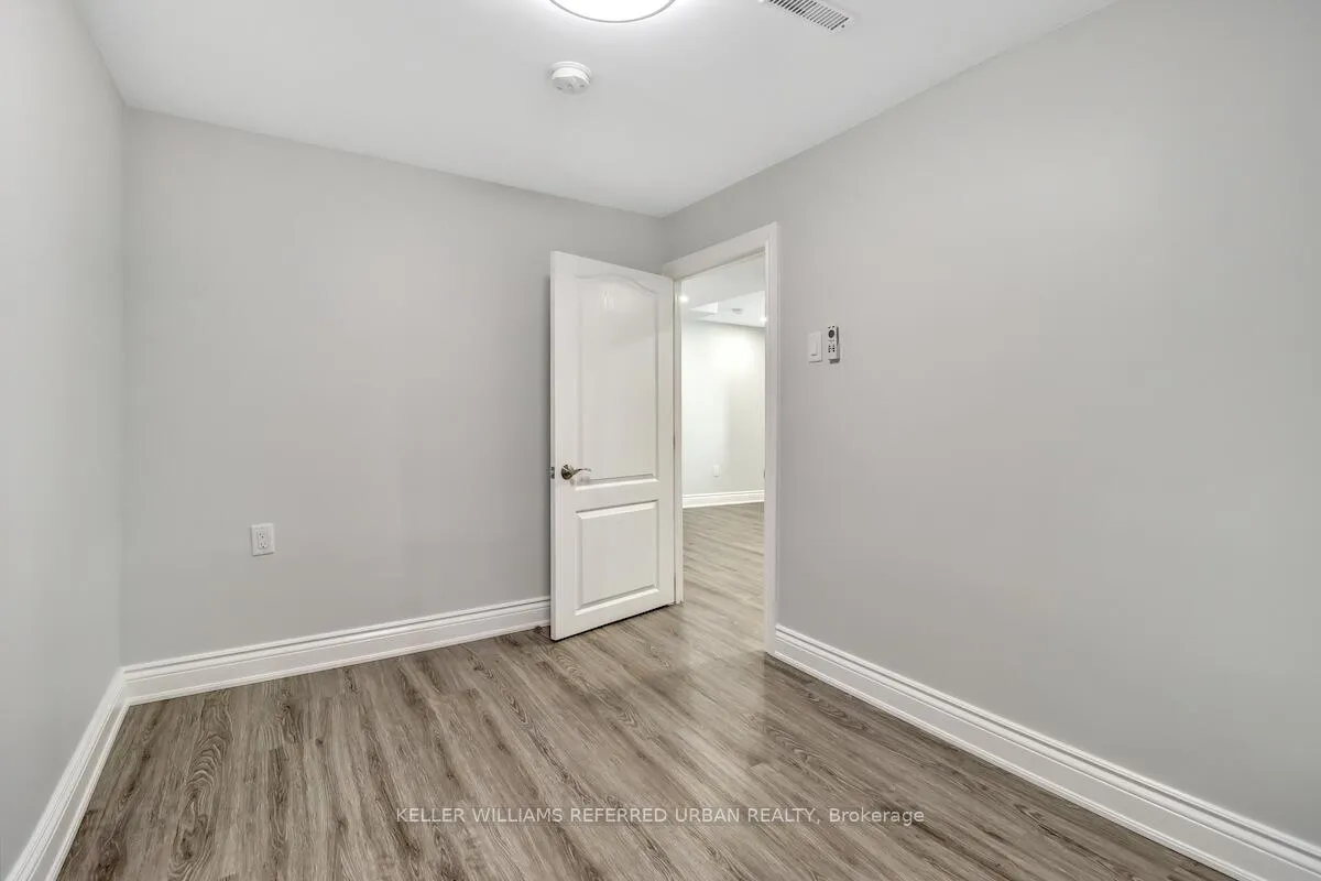 Photo 9 of Unit Lower, 62 Bob O'link Avenue, Vaughan, Glen Shields — HOMEH