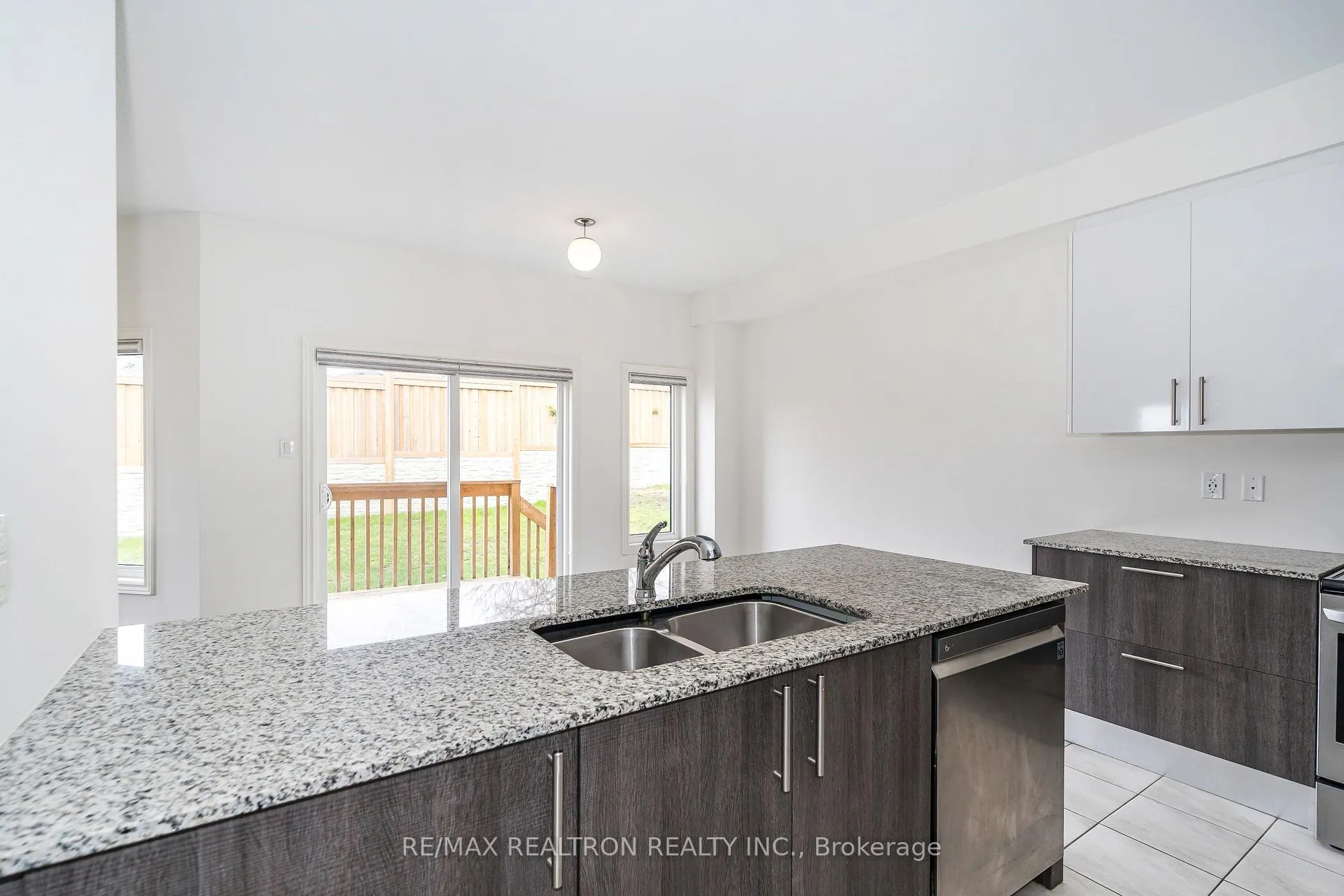 Photo 22 of 182 Lyle Drive, Clarington, Bowmanville — HOMEH