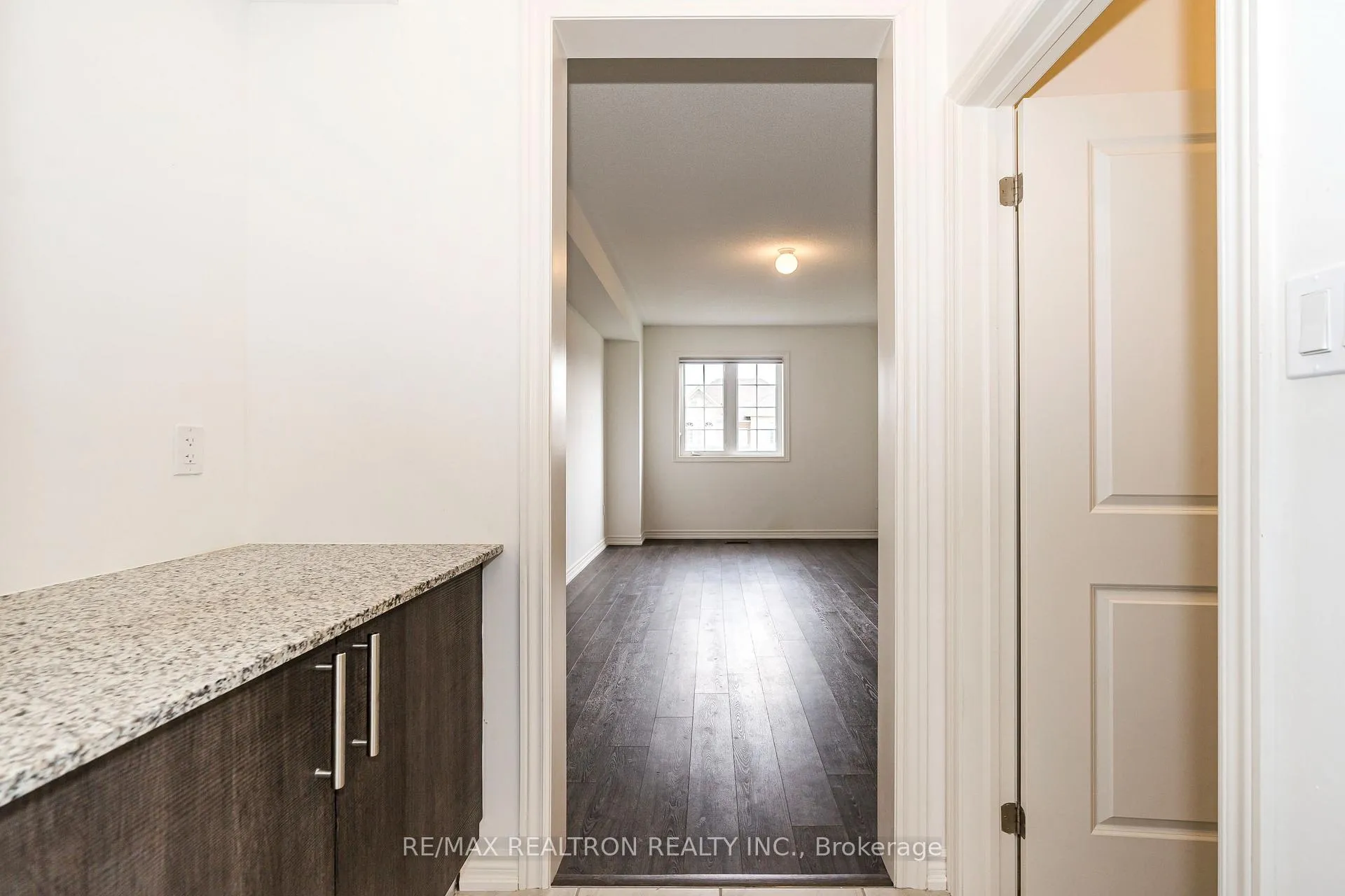 Photo 24 of 182 Lyle Drive, Clarington, Bowmanville — HOMEH