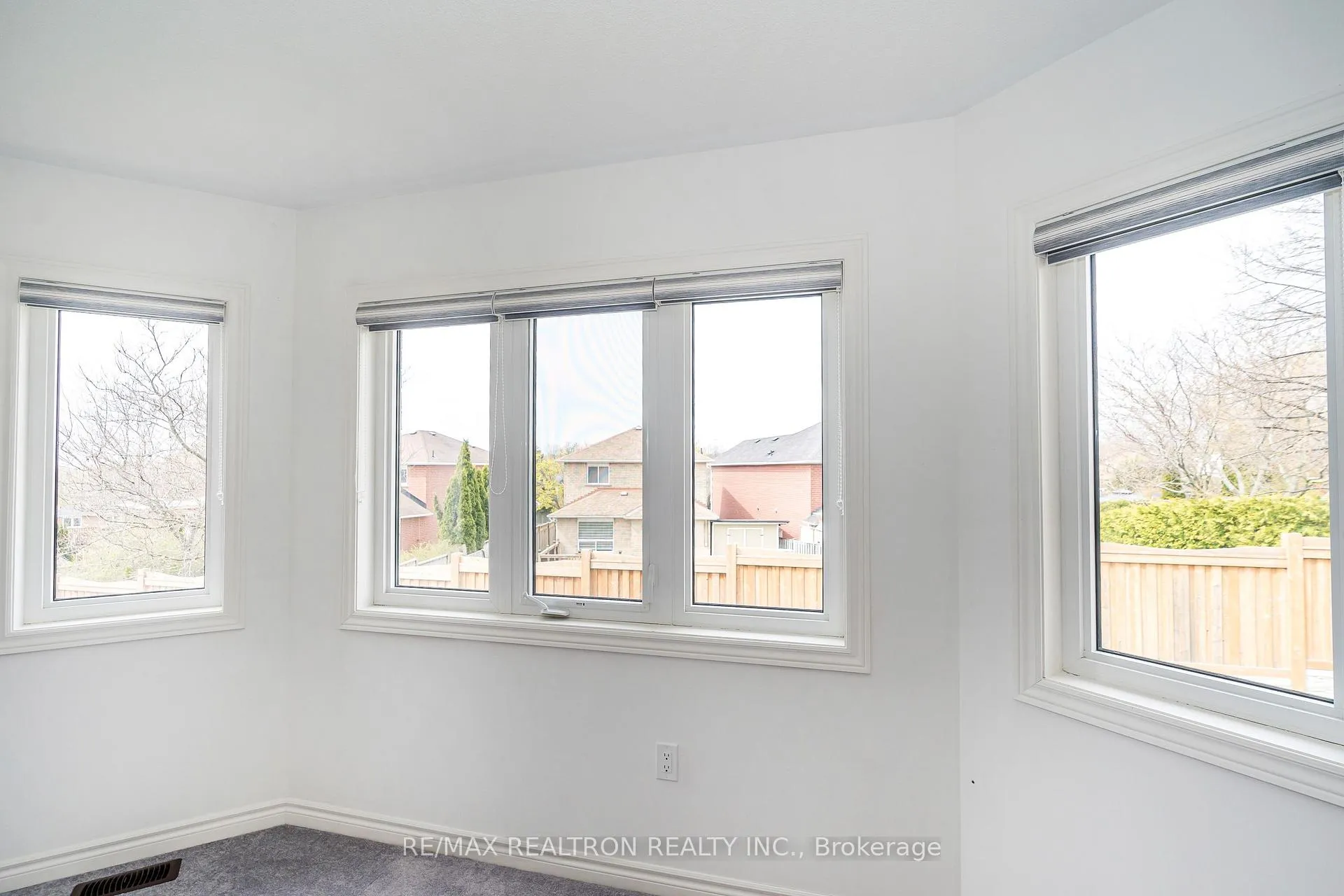 Photo 31 of 182 Lyle Drive, Clarington, Bowmanville — HOMEH