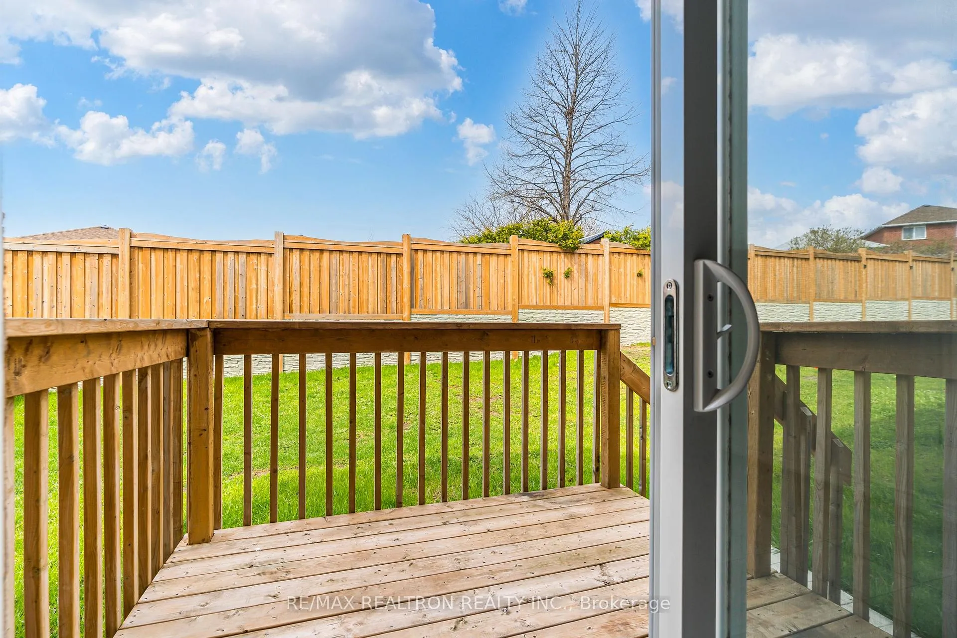 Photo 44 of 182 Lyle Drive, Clarington, Bowmanville — HOMEH