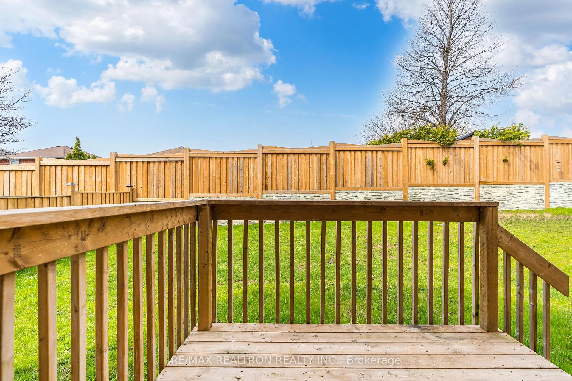 Photo 46 of 182 Lyle Drive, Clarington, Bowmanville — HOMEH
