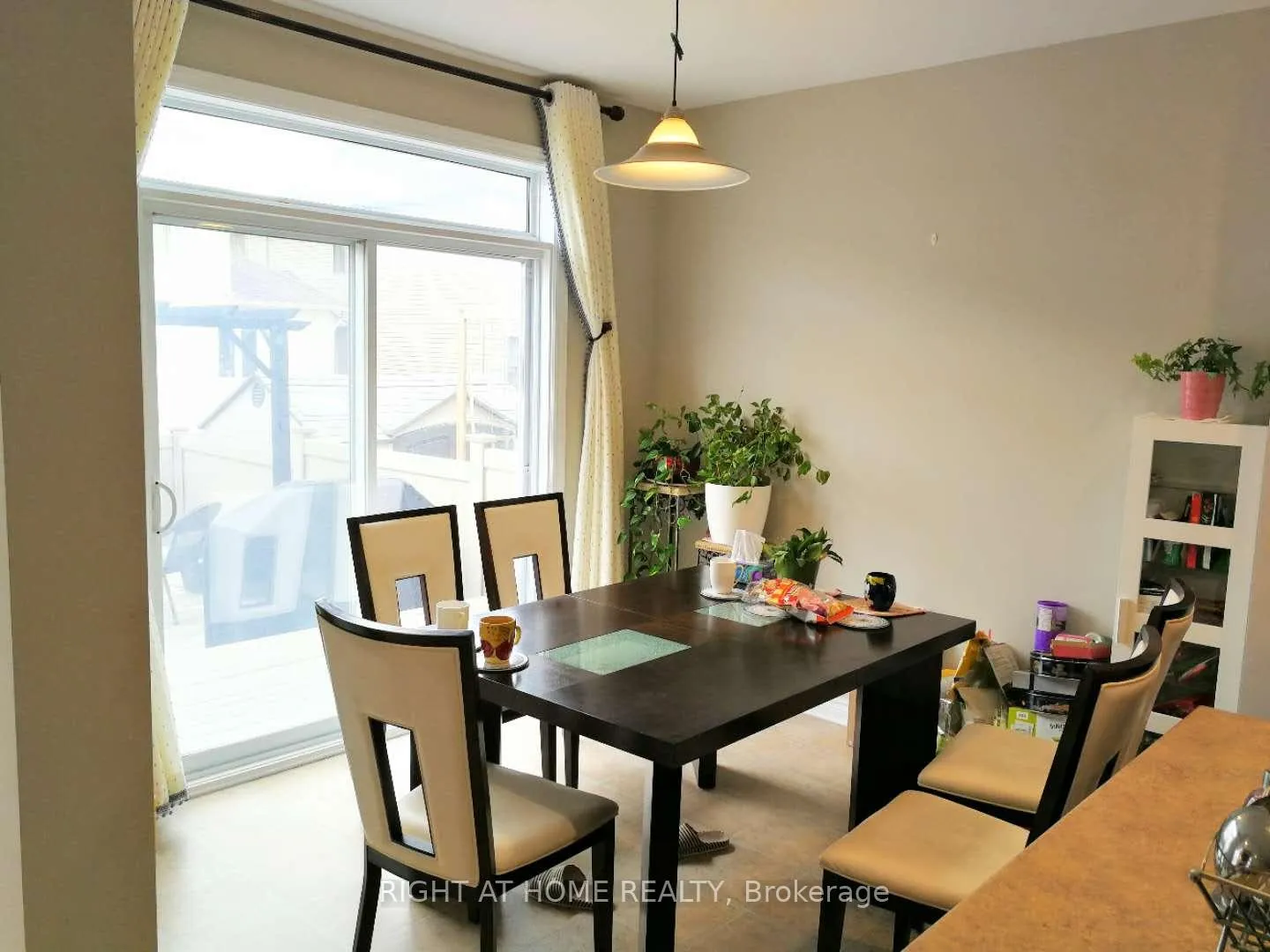 Photo 7 of 610 Clearbrook Drive, Ottawa, Barrhaven - Strandherd — HOMEH