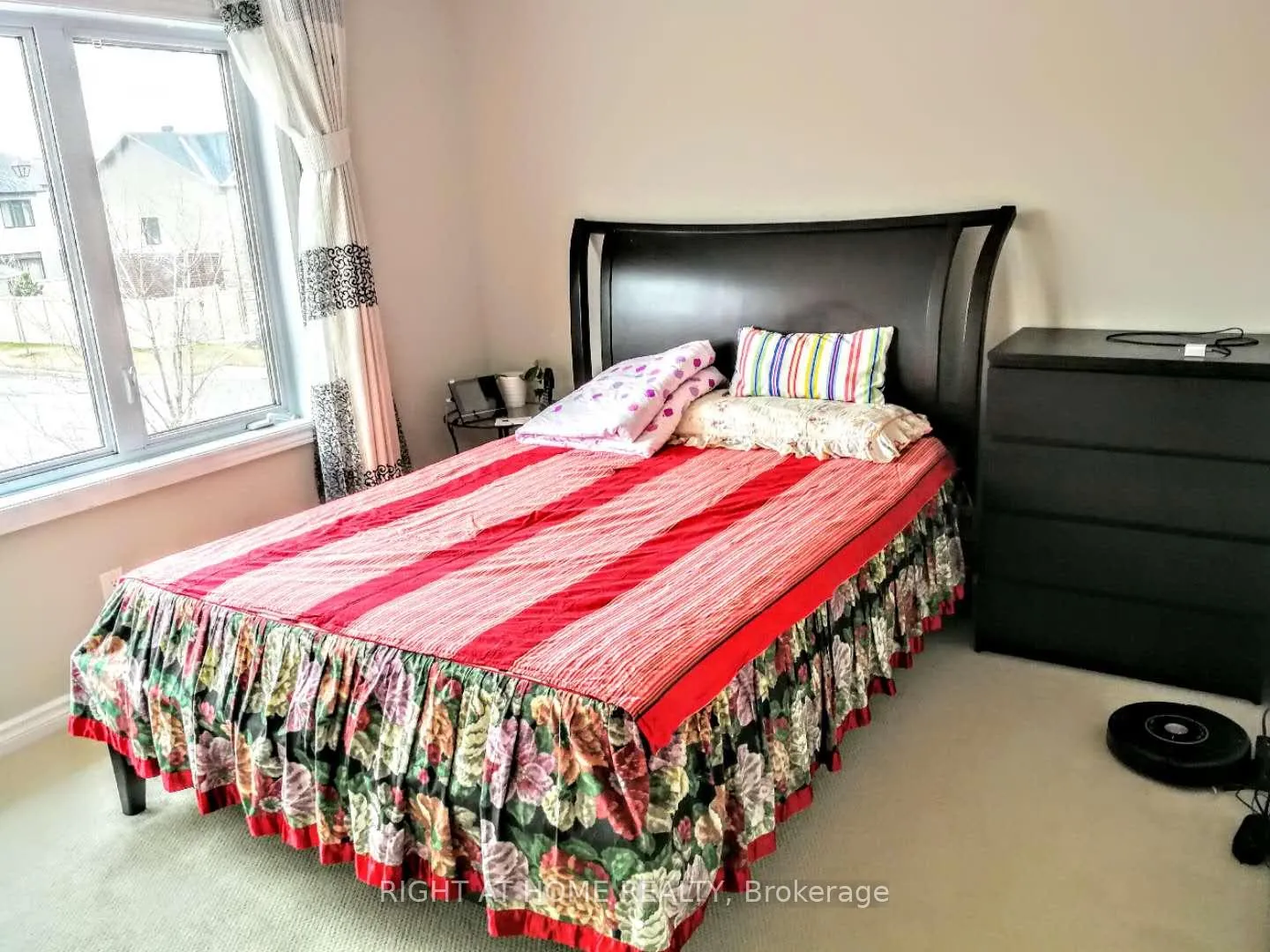 Photo 11 of 610 Clearbrook Drive, Ottawa, Barrhaven - Strandherd — HOMEH