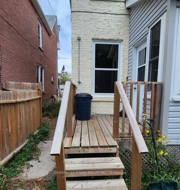 Photo 6 of 69 Banting Avenue, Oshawa, Central — HOMEH