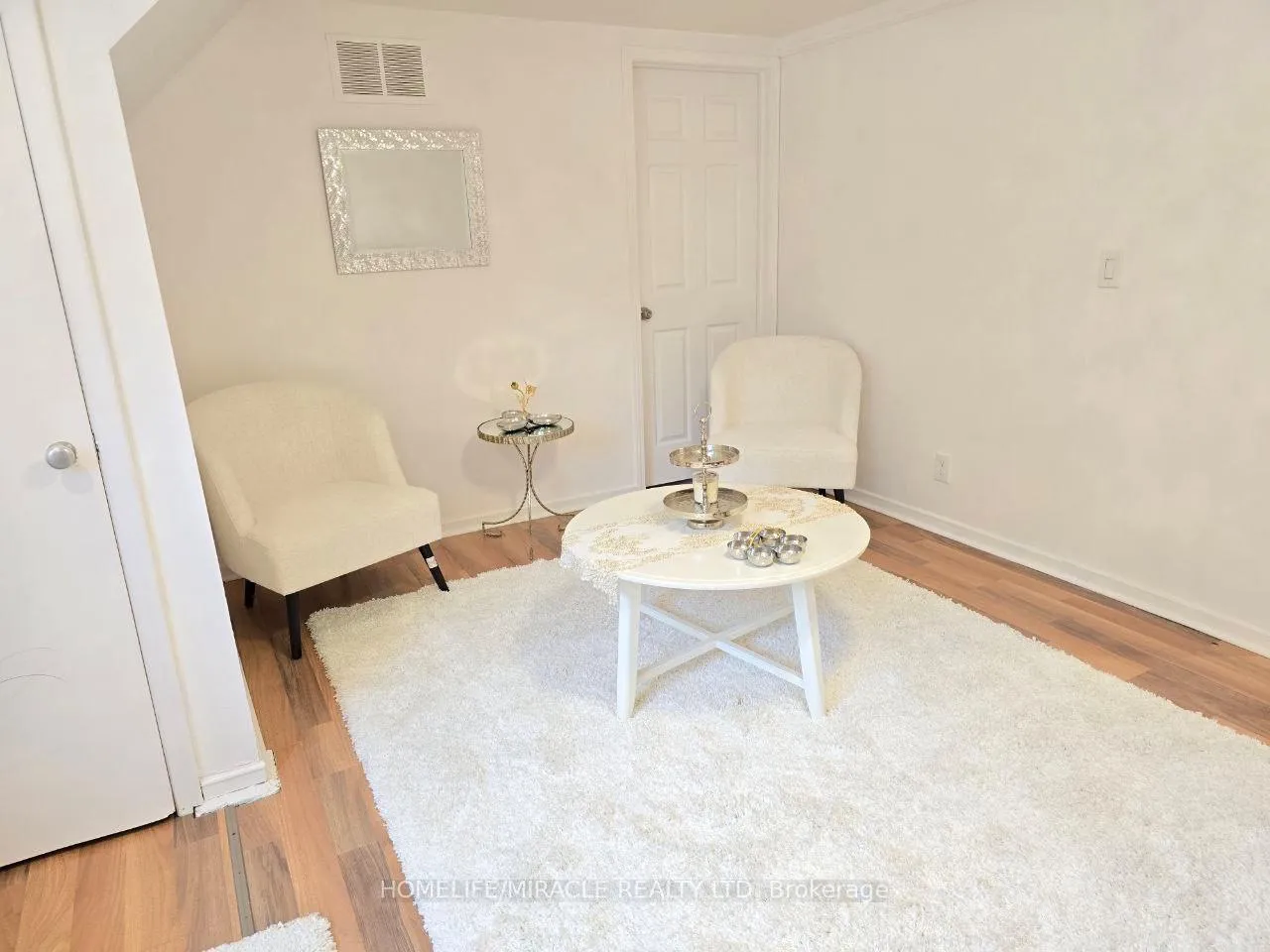 Photo 2 of Unit Bsmt, 88 Levendale Road, Richmond Hill, Mill Pond — HOMEH