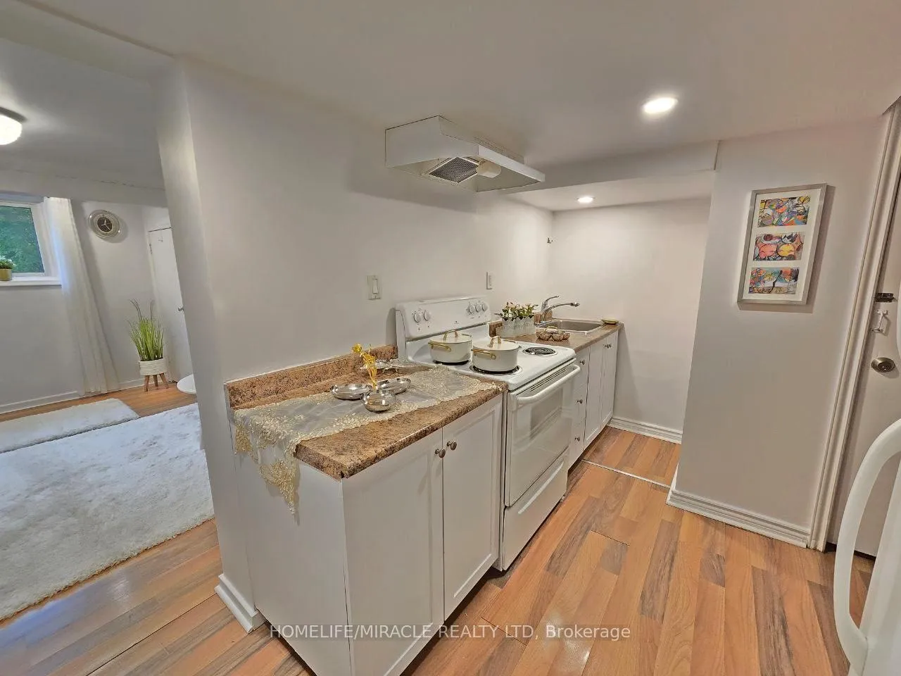 Photo 6 of Unit Bsmt, 88 Levendale Road, Richmond Hill, Mill Pond — HOMEH