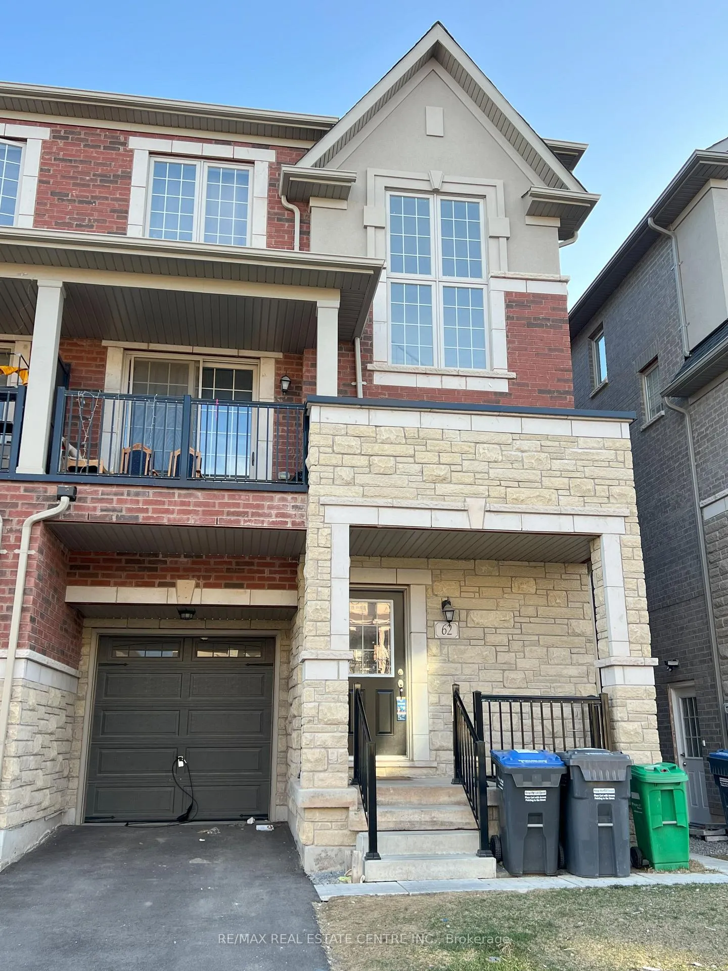 Front of 62 Hashmi Place