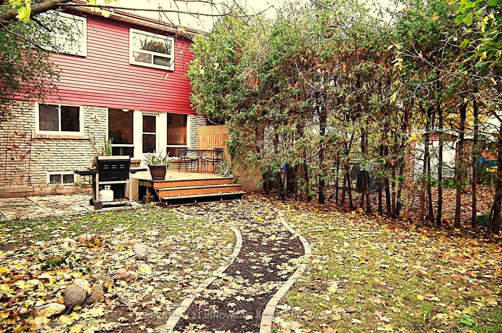Photo 1 of 181 Ormond Drive S, Oshawa, Samac — HOMEH