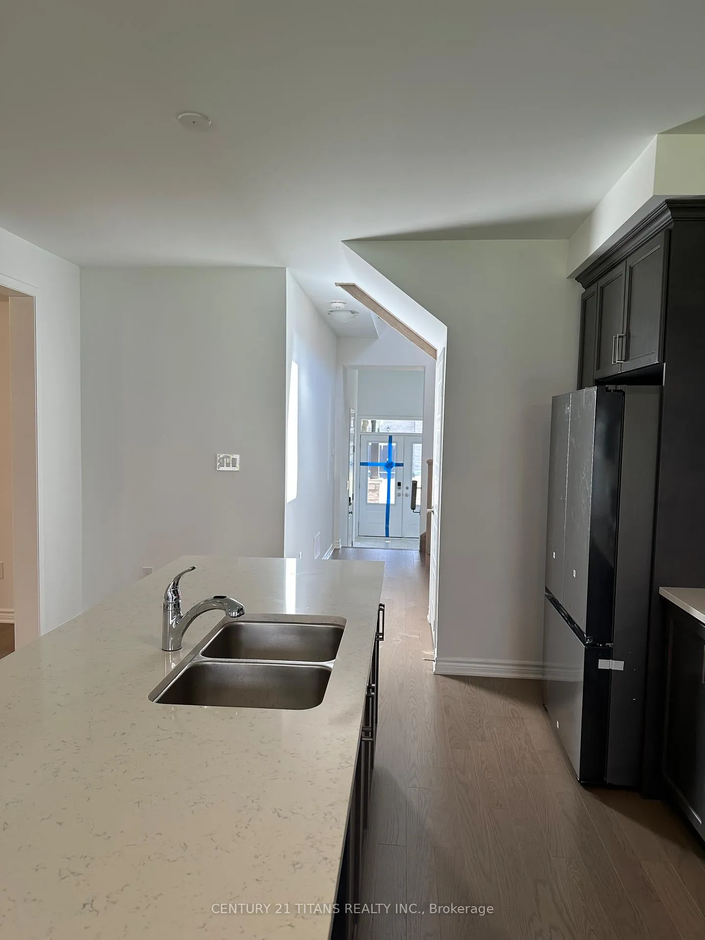 Photo 6 of 1324 Garthdale Street, Pickering, Rural Pickering — HOMEH