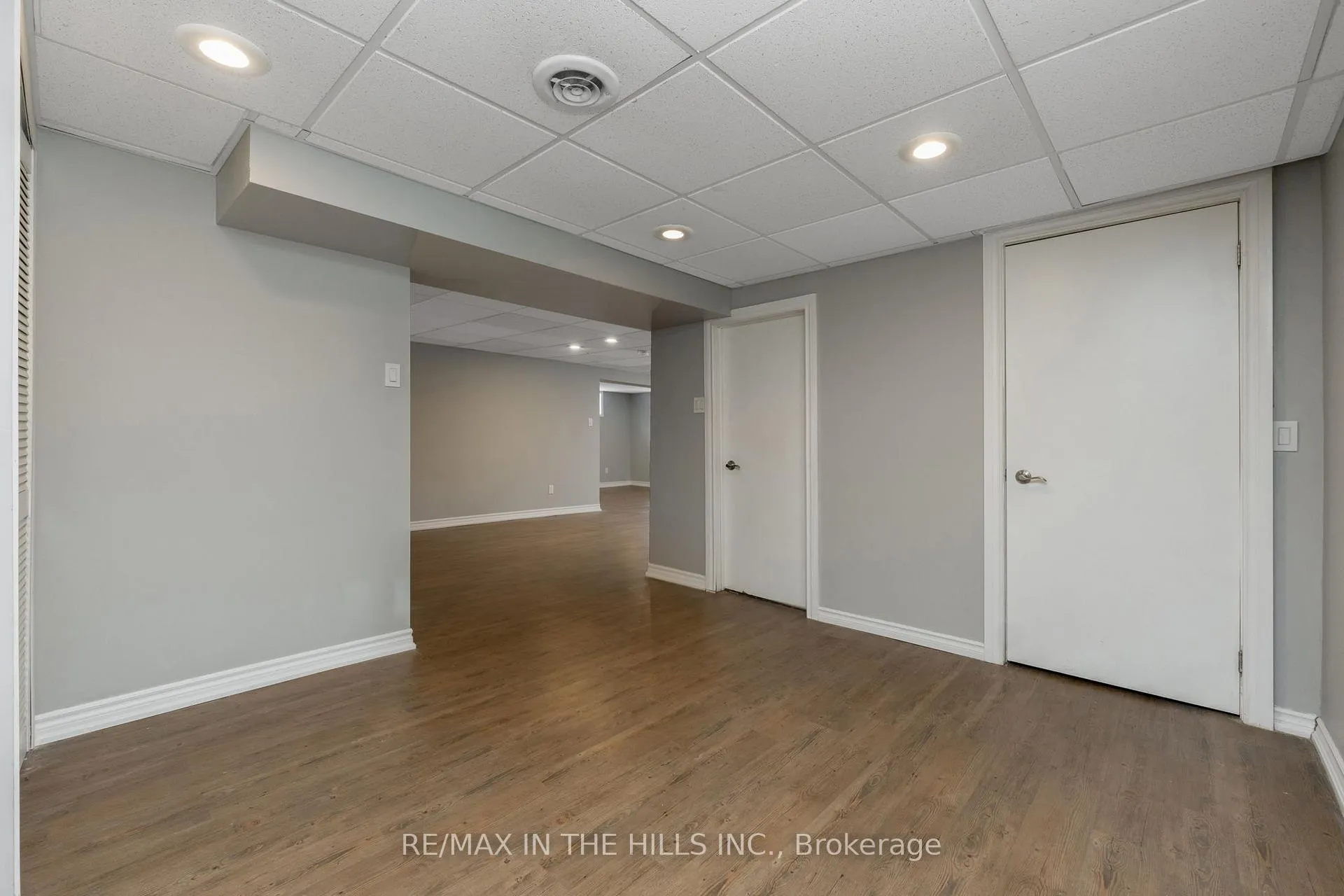Photo 22 of 45 Algoma Crescent, Hamilton, Buchanan — HOMEH