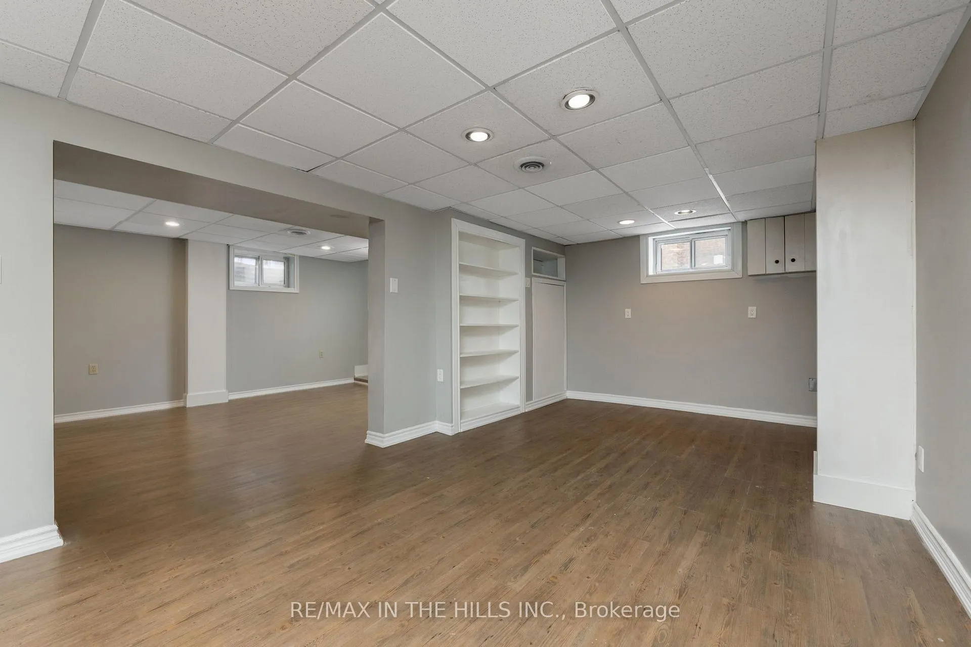 Photo 23 of 45 Algoma Crescent, Hamilton, Buchanan — HOMEH
