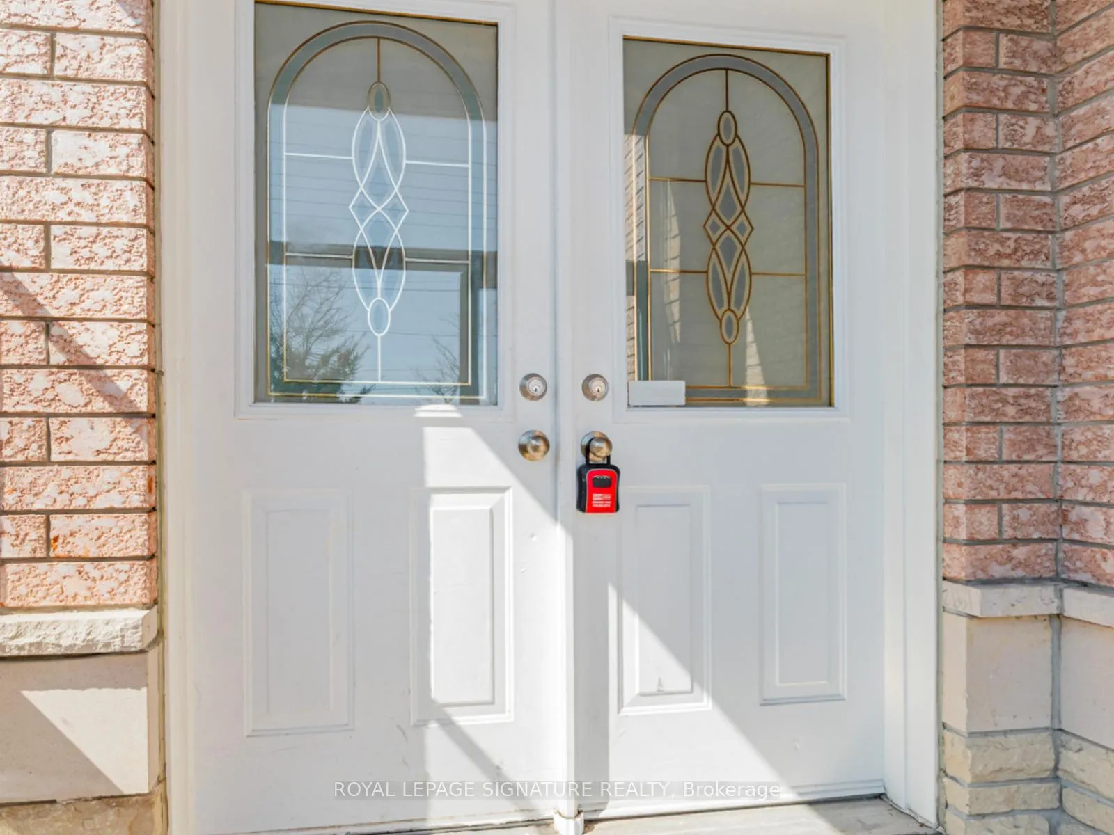 Photo 1 of 33 Bilberry Crescent, Richmond Hill, Rouge Woods — HOMEH