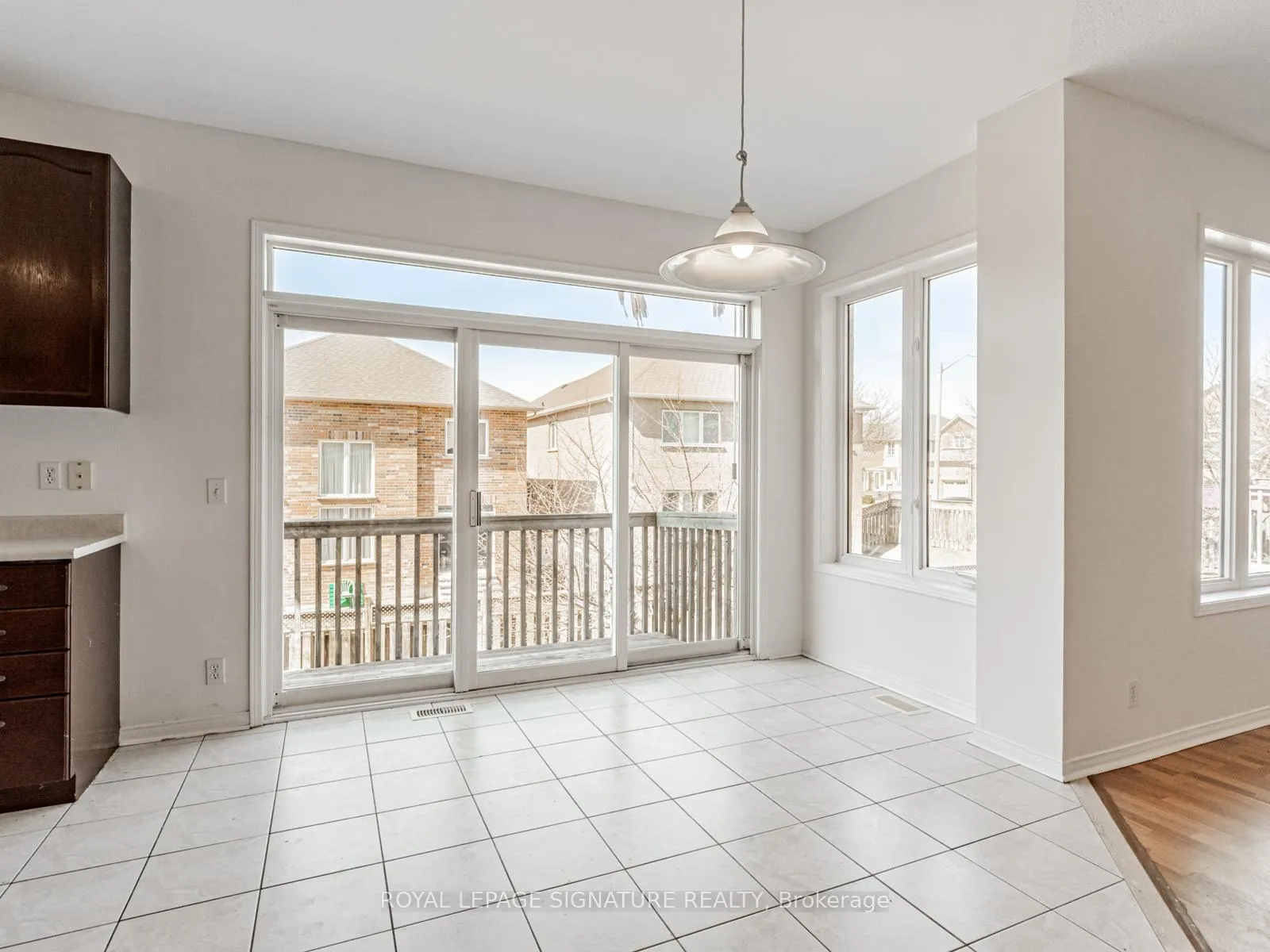 Photo 14 of 33 Bilberry Crescent, Richmond Hill, Rouge Woods — HOMEH
