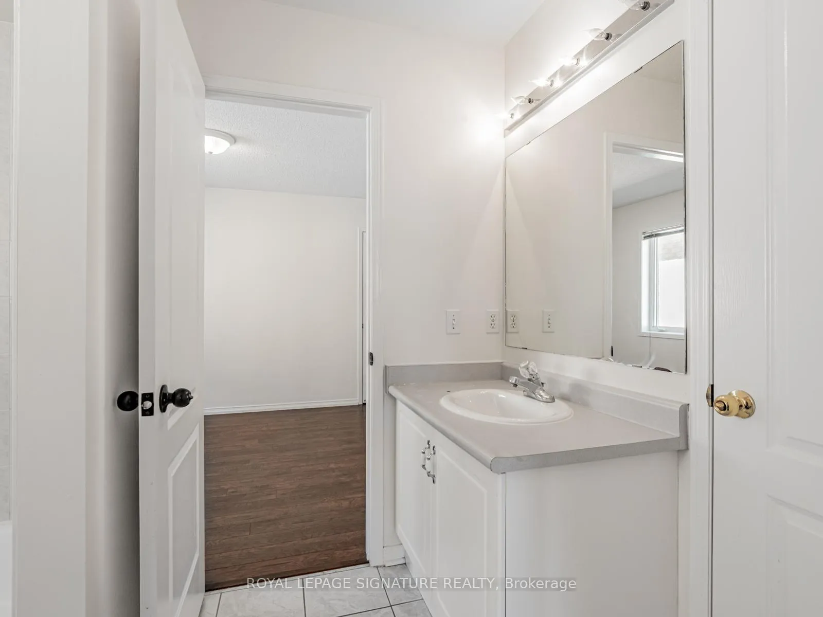 Photo 35 of 33 Bilberry Crescent, Richmond Hill, Rouge Woods — HOMEH