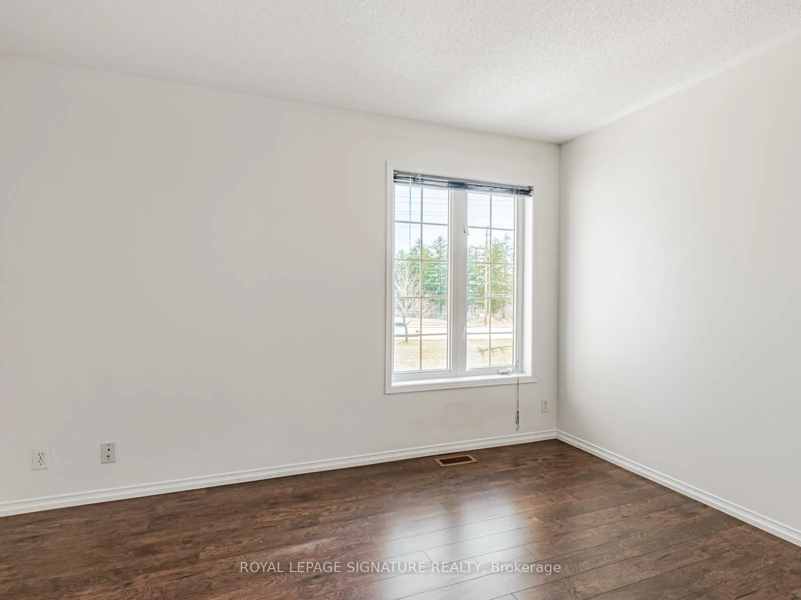 Photo 39 of 33 Bilberry Crescent, Richmond Hill, Rouge Woods — HOMEH