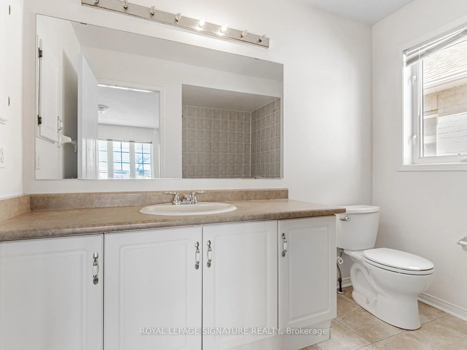 Photo 44 of 33 Bilberry Crescent, Richmond Hill, Rouge Woods — HOMEH