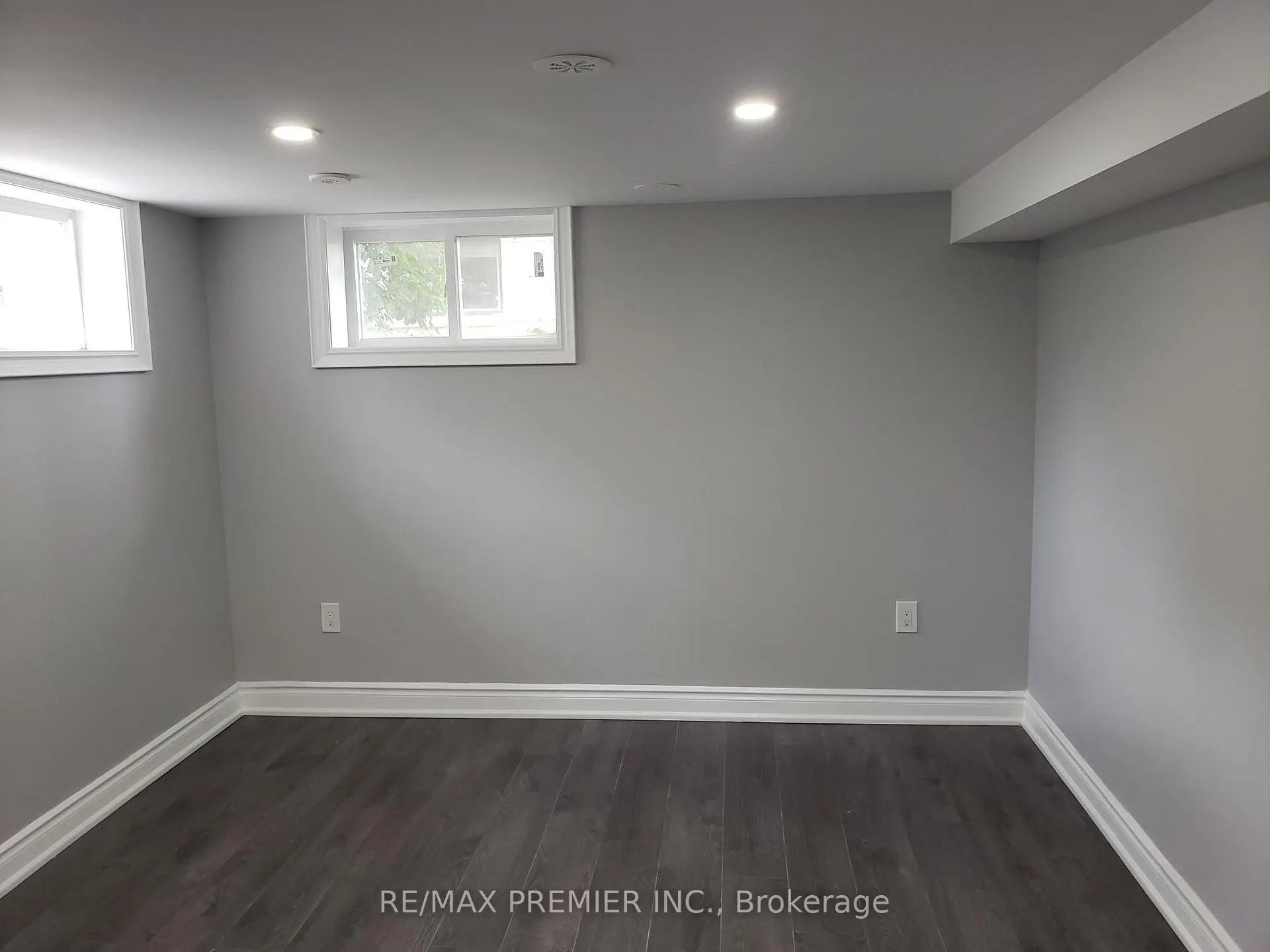 Photo 8 of Unit Lower, 635 Bloor Street E, Oshawa, Farewell — HOMEH