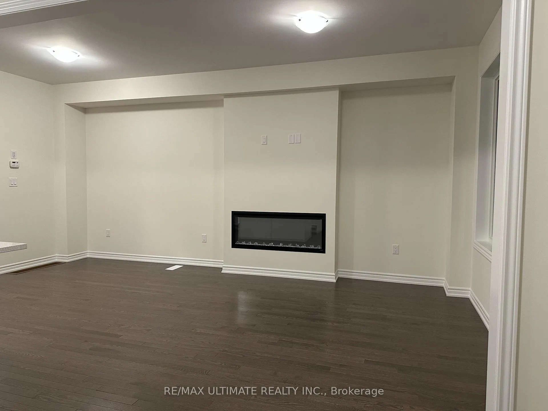 Photo 7 of 123 Haldimand Crescent, Vaughan, Kleinburg — HOMEH