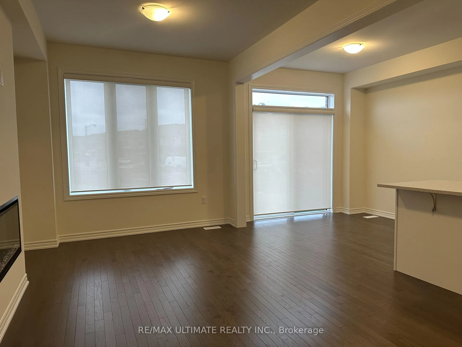 Photo 8 of 123 Haldimand Crescent, Vaughan, Kleinburg — HOMEH