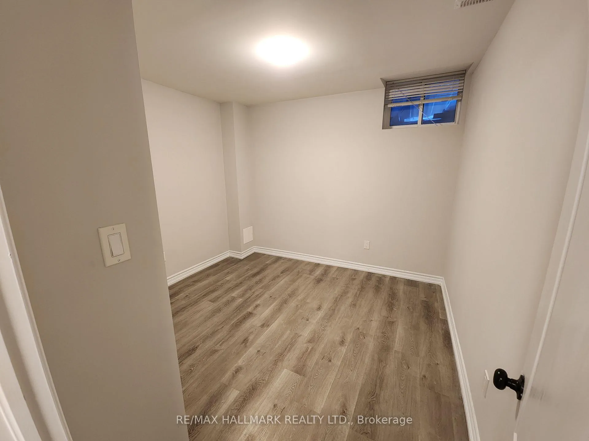 Photo 11 of Unit Bsmnt, 161 Wildberry Crescent, Vaughan, Vellore Village — HOMEH