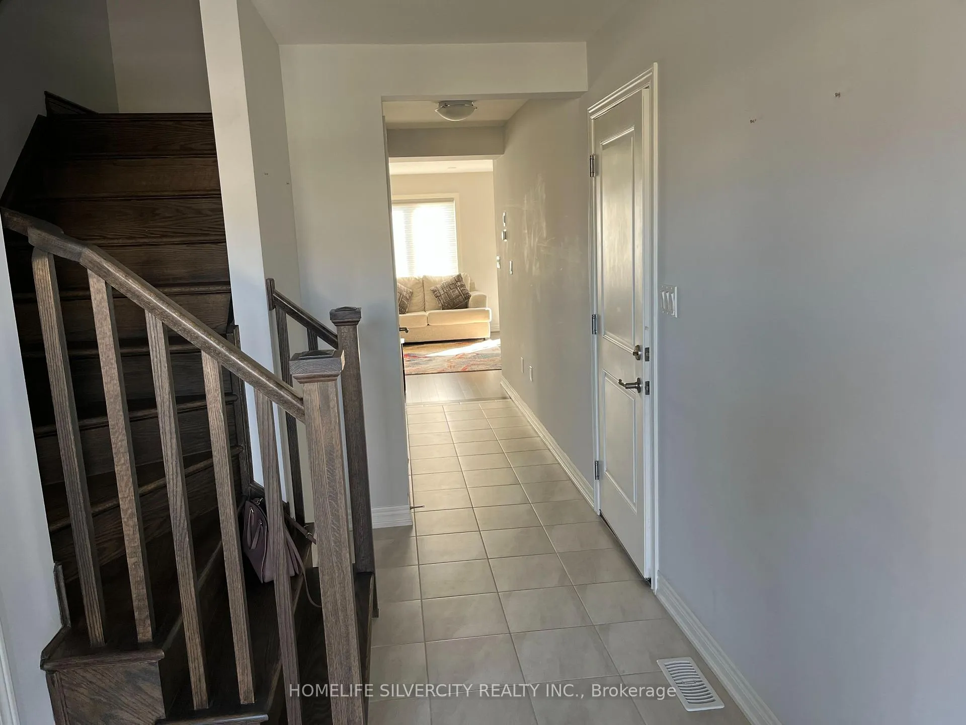 Photo 2 of 126 Acacia Road, Pelham, Fonthill — HOMEH