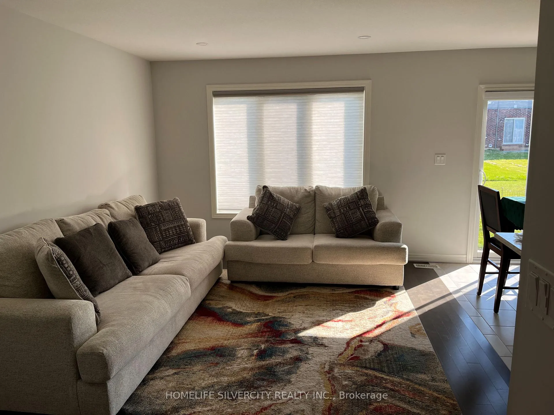 Photo 3 of 126 Acacia Road, Pelham, Fonthill — HOMEH