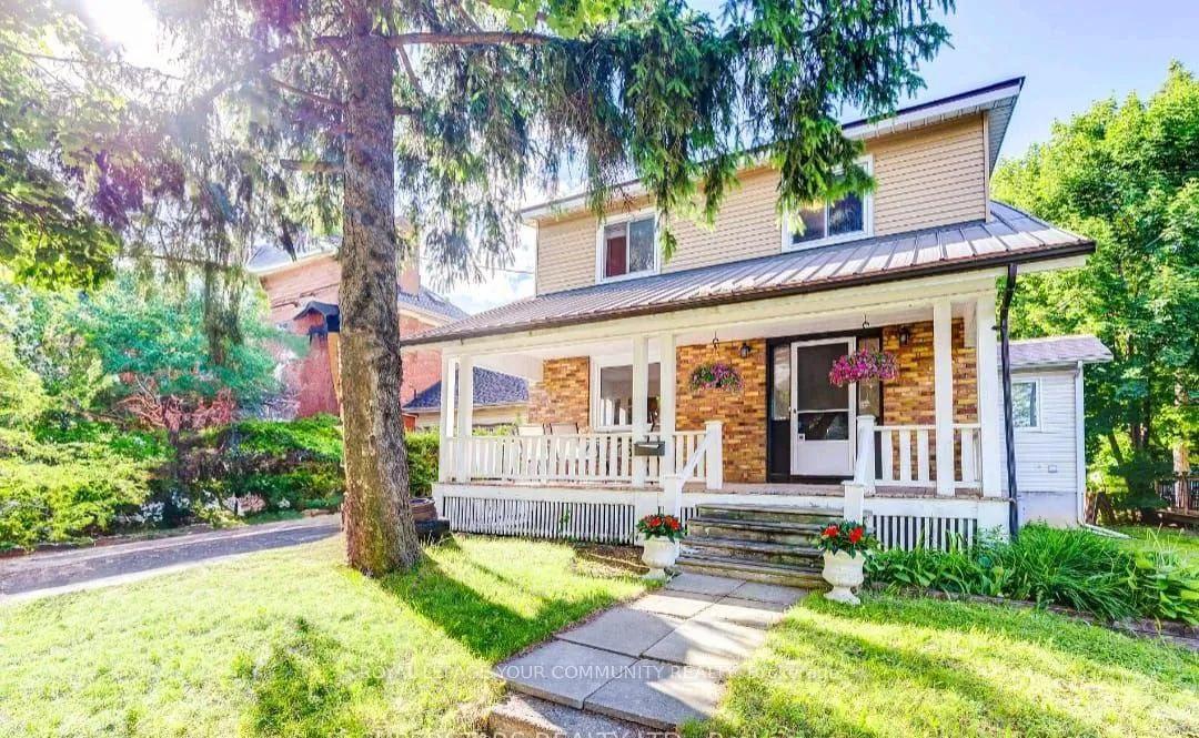 Front of Unit Floor 2, 51 Roseview Avenue N