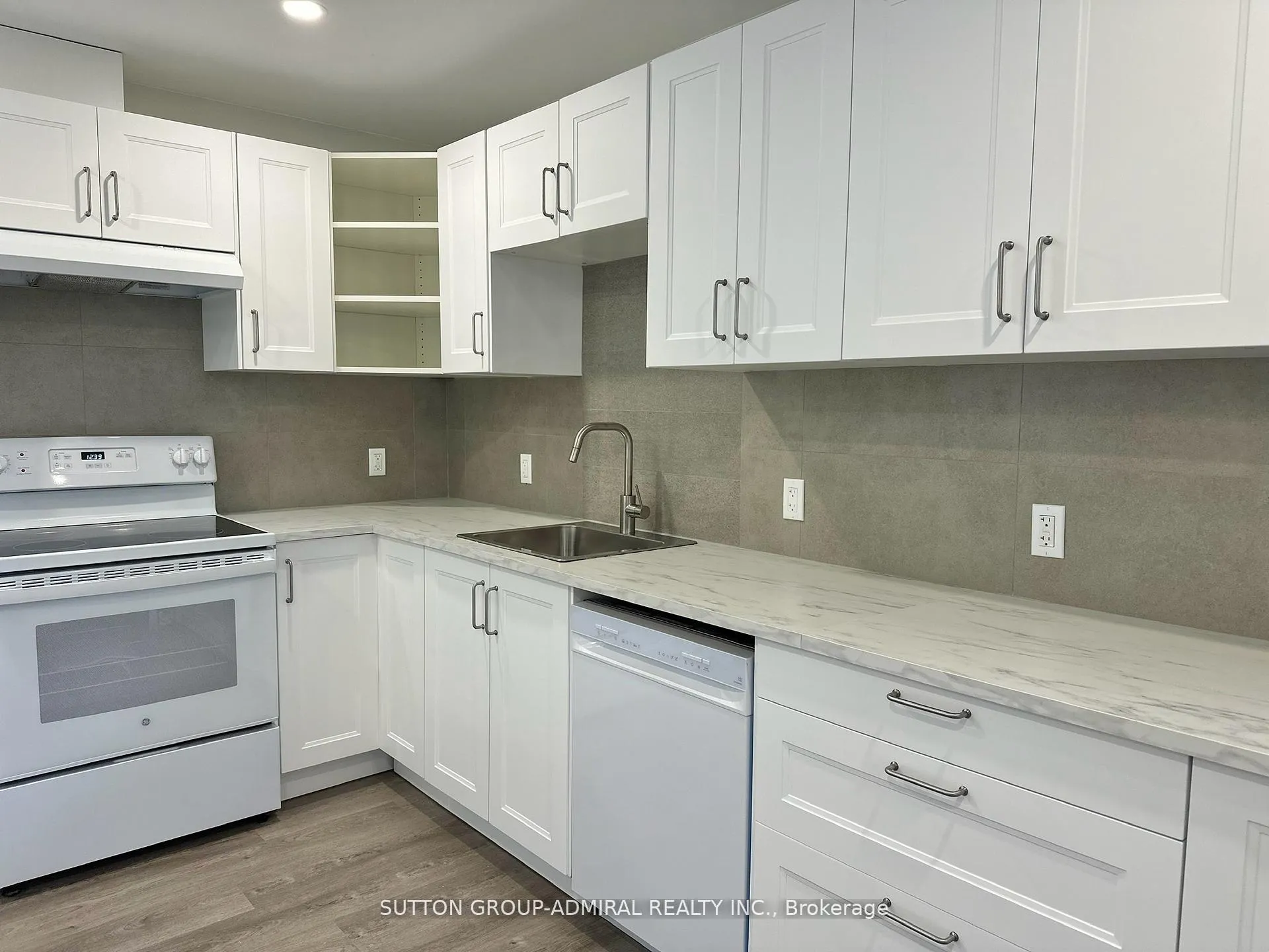 Photo 2 of Unit BSMT, 1584 Sharpe Street, Innisfil, Alcona — HOMEH