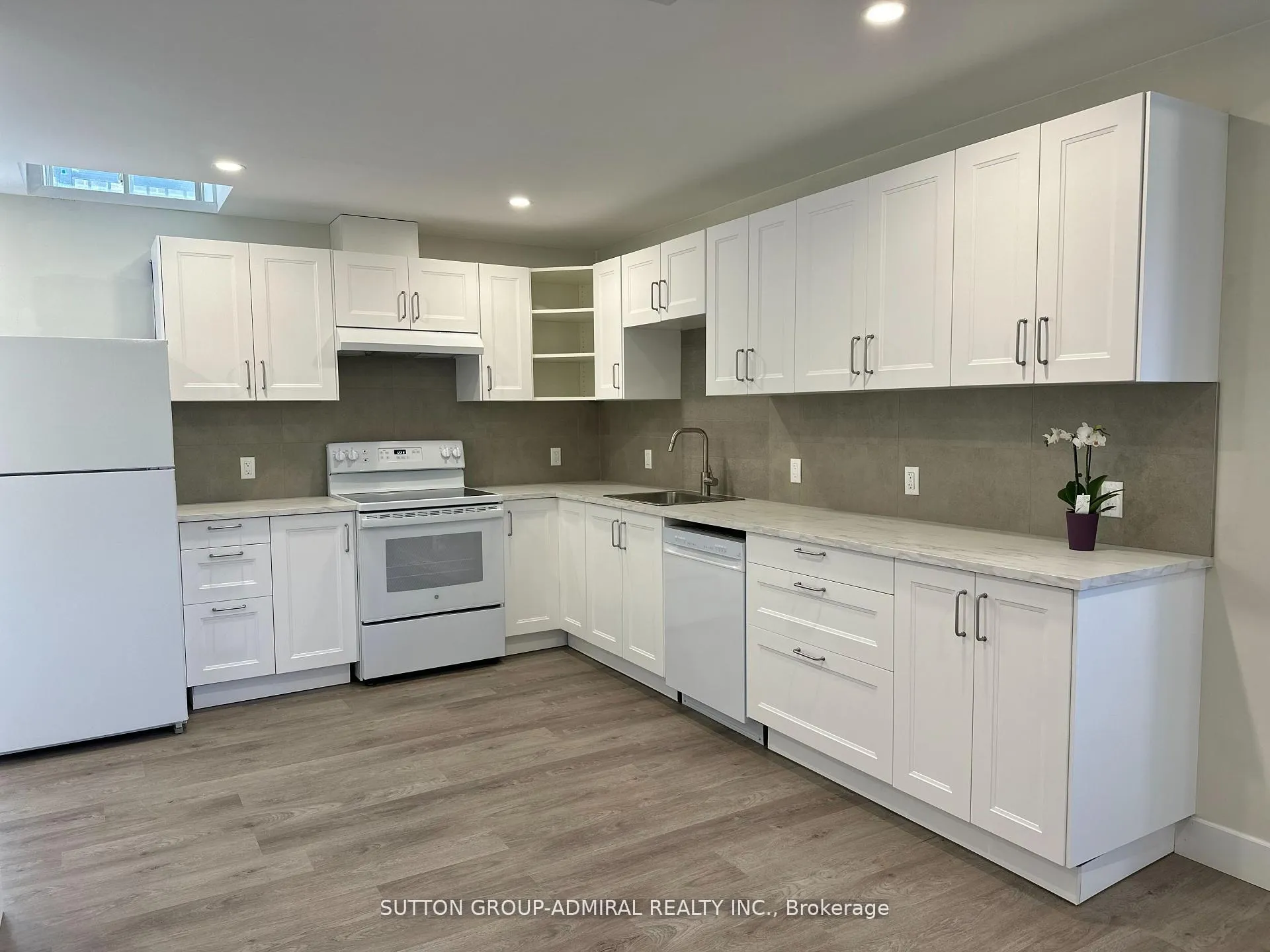 Photo 5 of Unit BSMT, 1584 Sharpe Street, Innisfil, Alcona — HOMEH