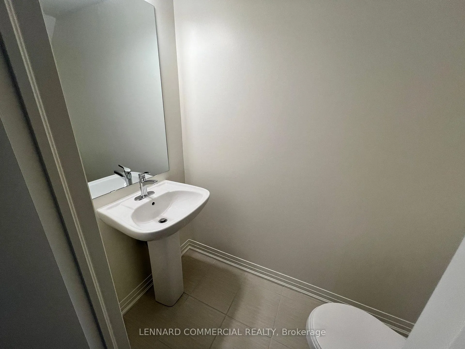 Photo 7 of 16 Esquire Way, Whitby, Taunton North — HOMEH