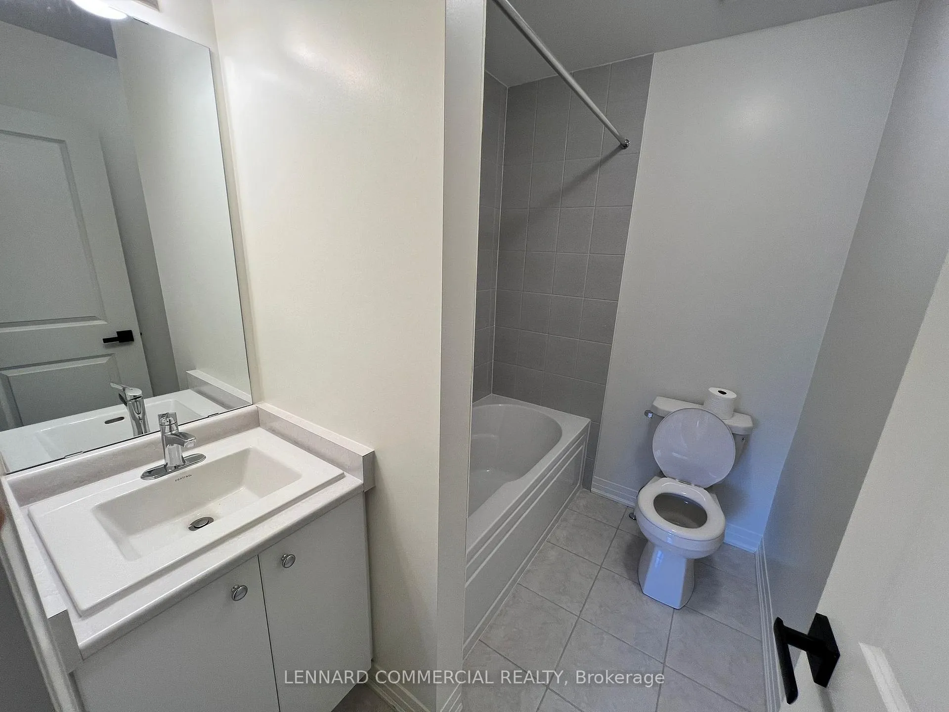 Photo 21 of 16 Esquire Way, Whitby, Taunton North — HOMEH