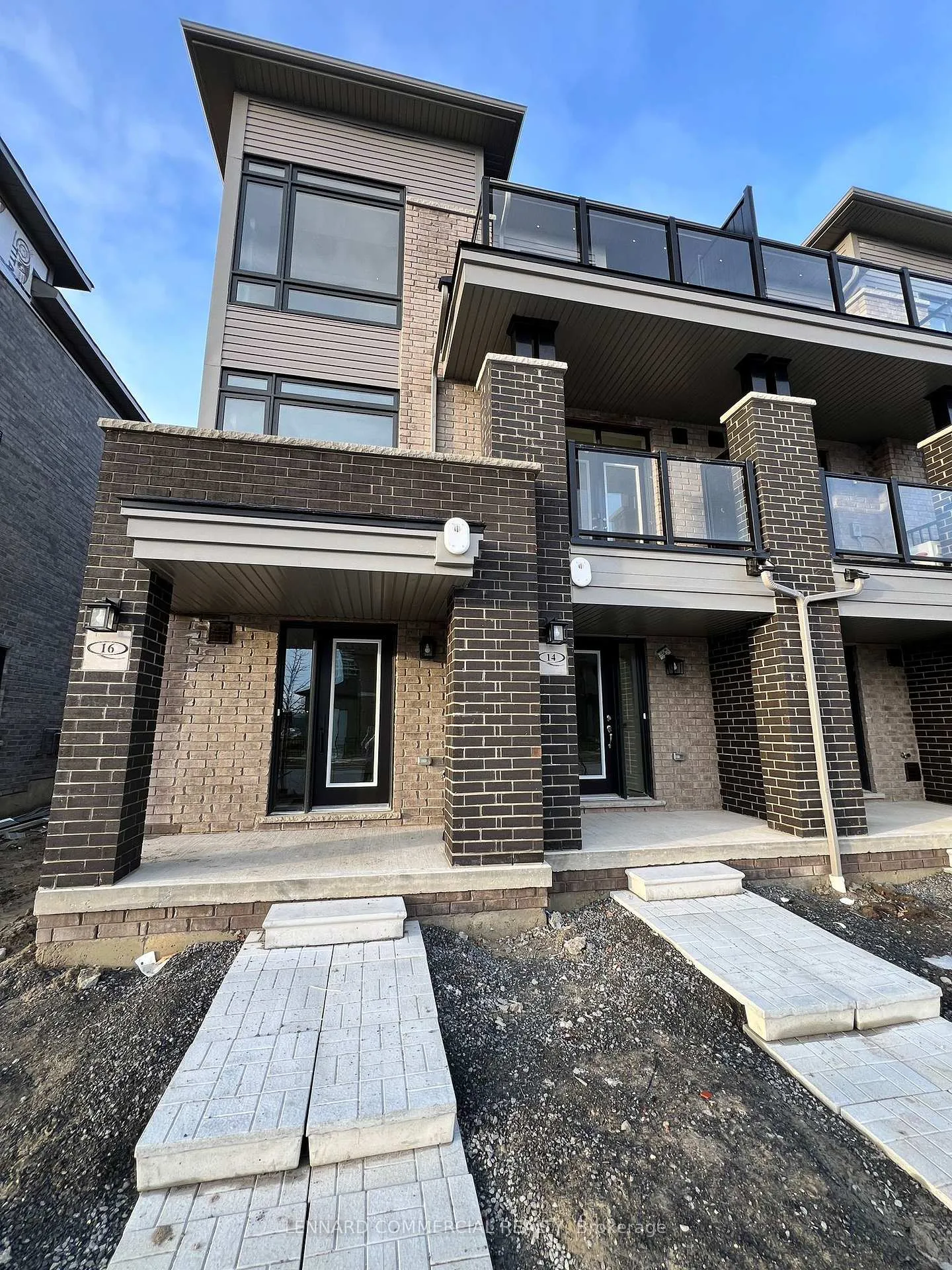Photo 23 of 16 Esquire Way, Whitby, Taunton North — HOMEH