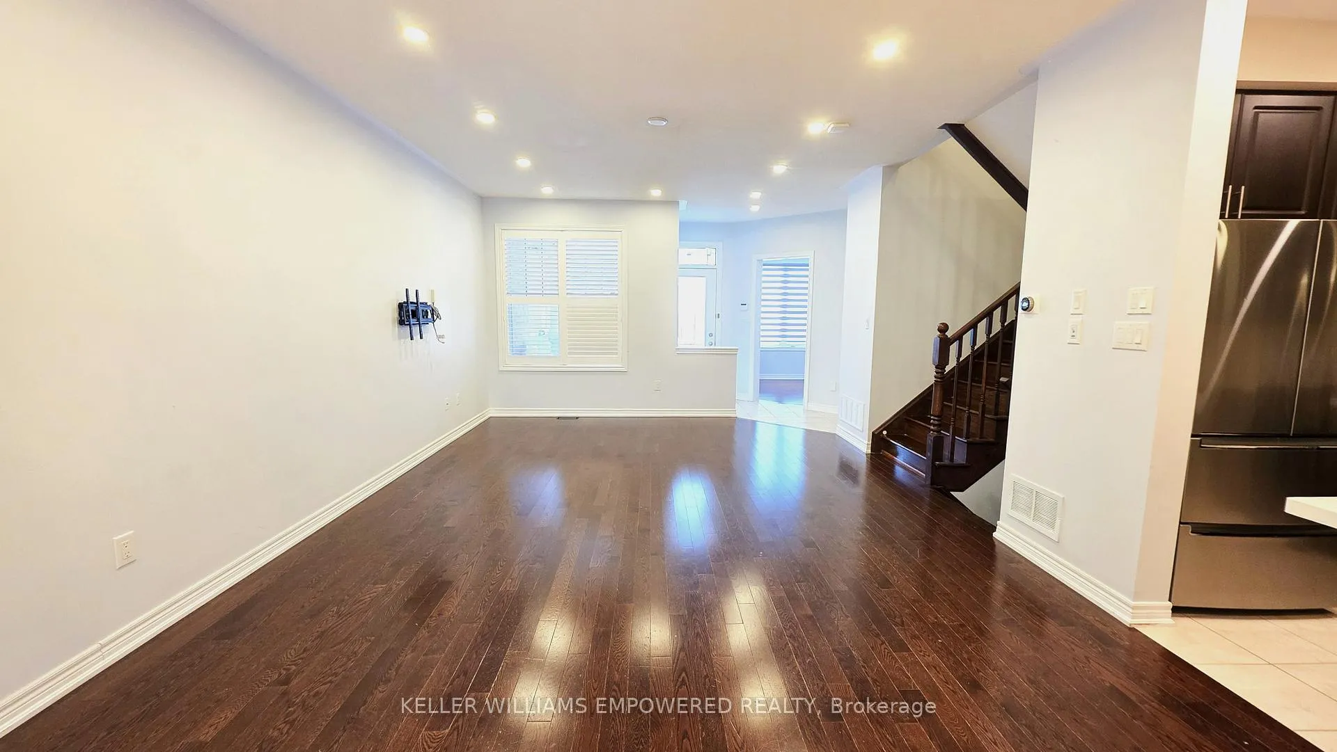 Photo 5 of 15 Dimma Street, Markham, Cornell — HOMEH