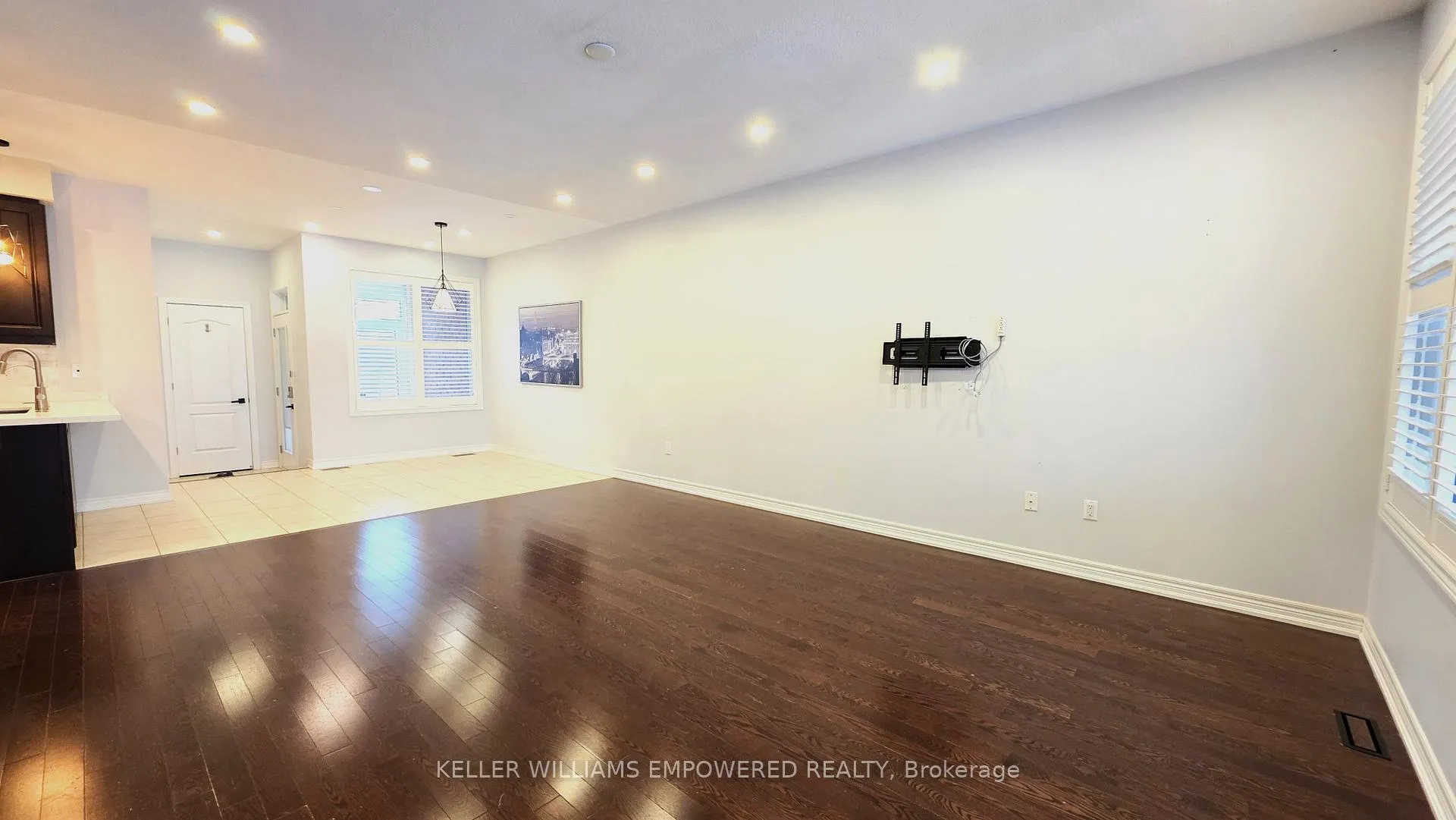 Photo 6 of 15 Dimma Street, Markham, Cornell — HOMEH